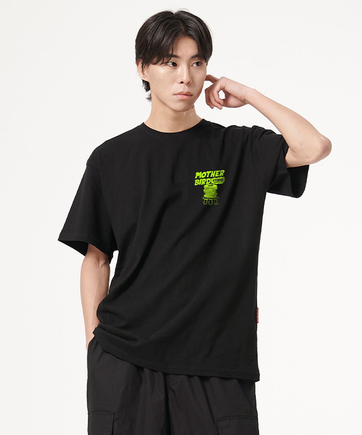 아티스트웨어(ARTISTWEAR) [ATW X 마더버드] 비지인더백 반팔티