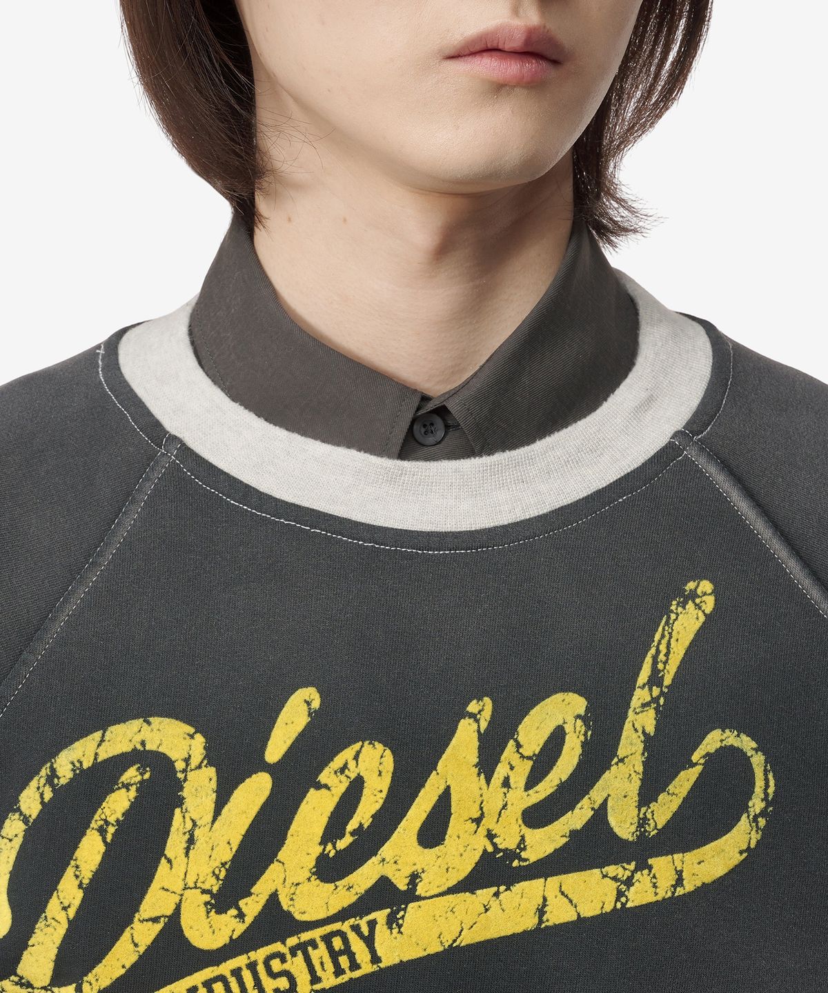 디젤(DIESEL) S 록스트 맨투맨 - 블랙 / A129020CLAD9XX