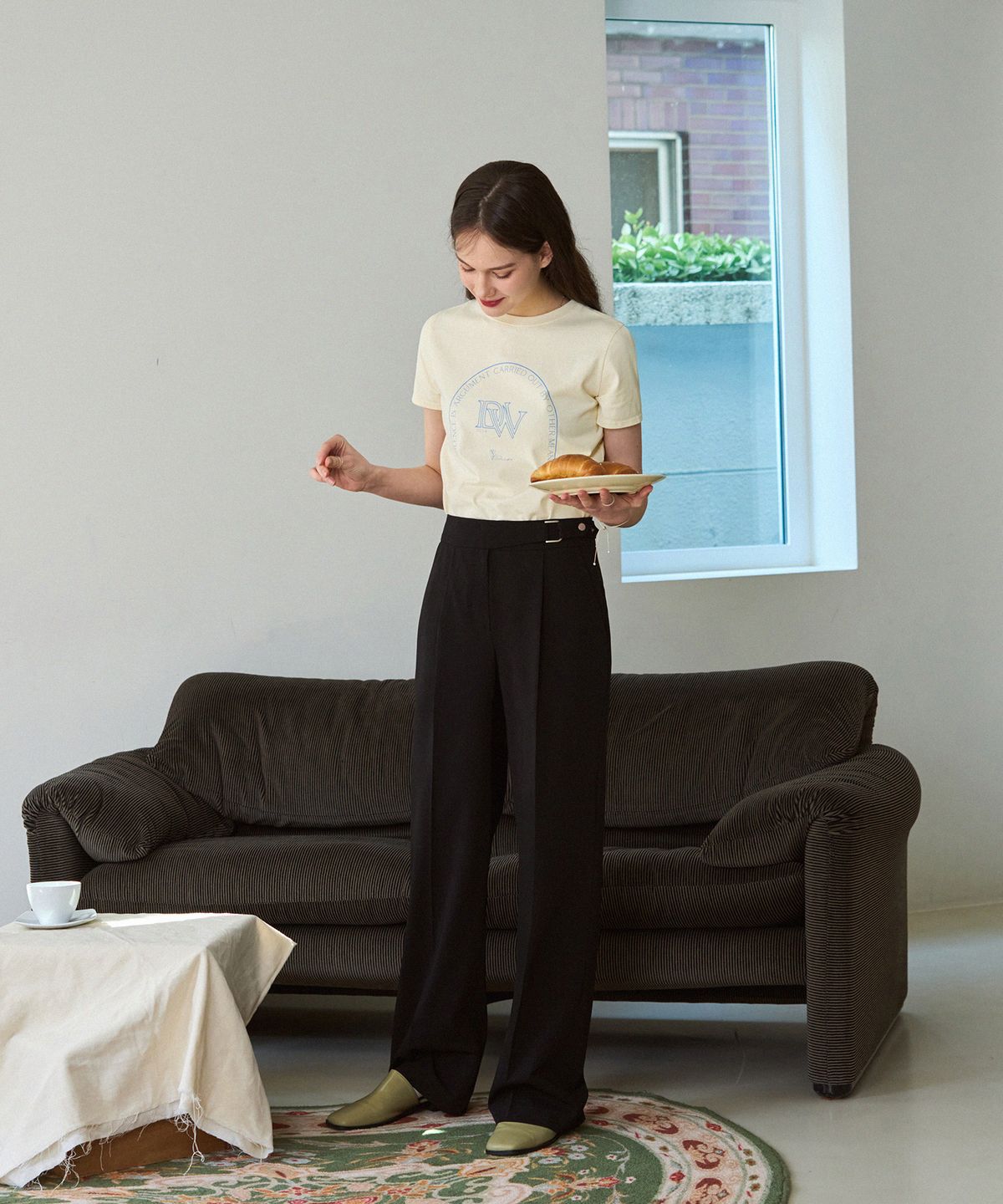 드로우핏 우먼(DRAWFIT WOMEN) 아더 민즈 돔 수피마 반팔 티셔츠 [WHITE]
