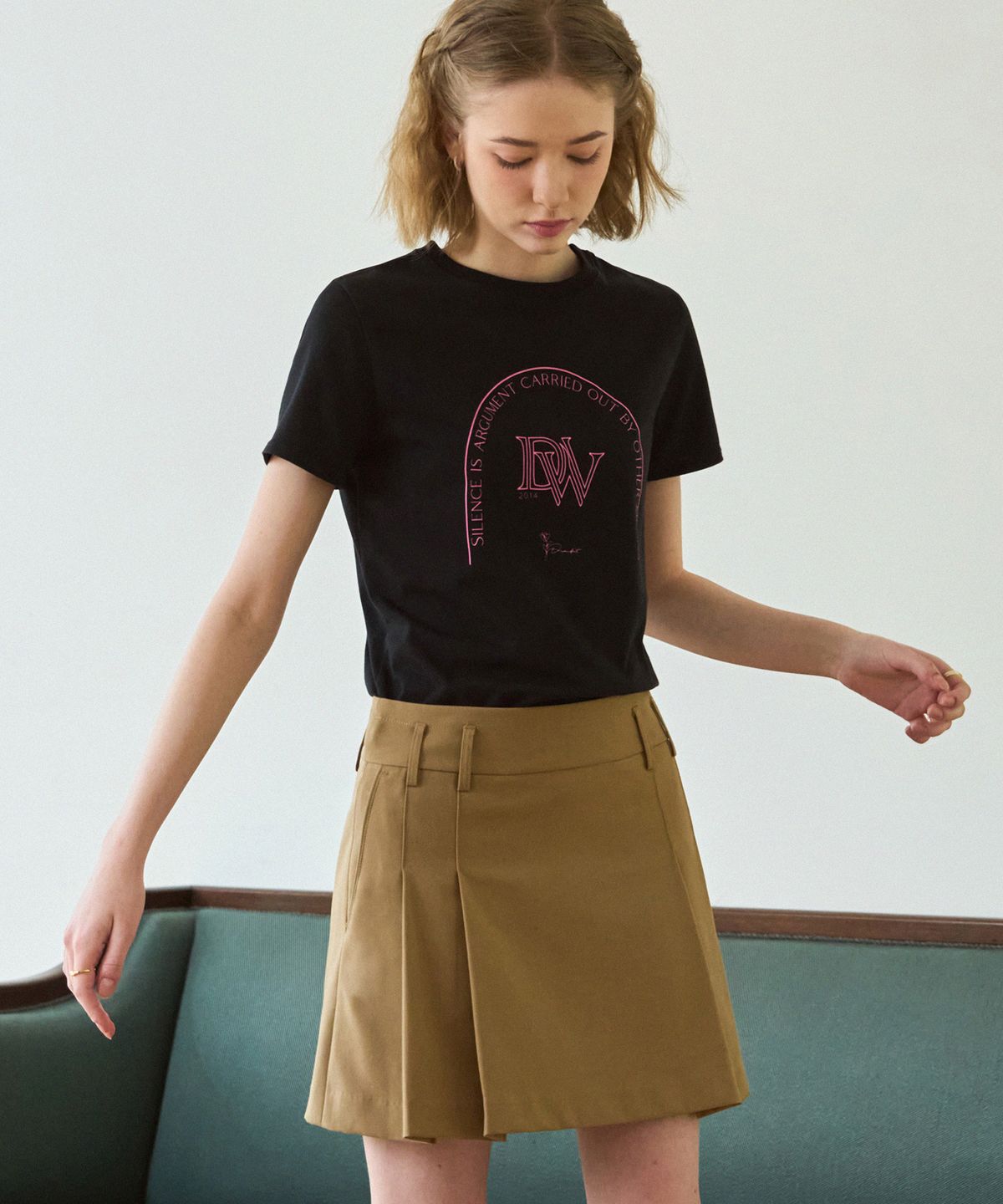 드로우핏 우먼(DRAWFIT WOMEN) 아더 민즈 돔 수피마 반팔 티셔츠 [BLACK]