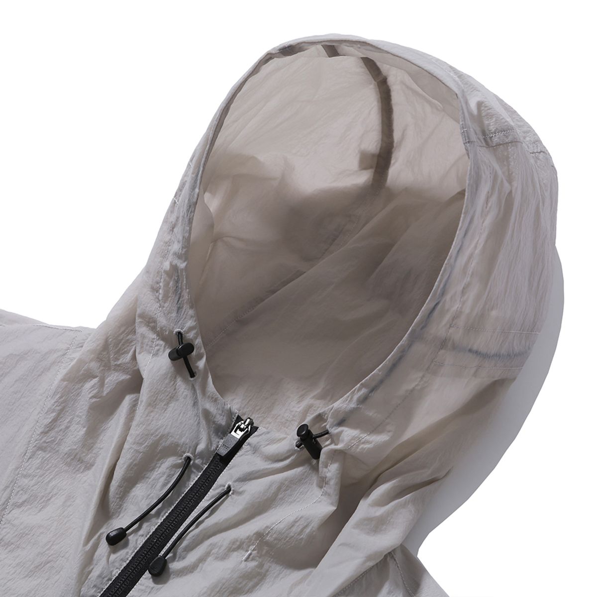 모이프(MOIF) [SS24] HOODED CROP VEST / SILVER