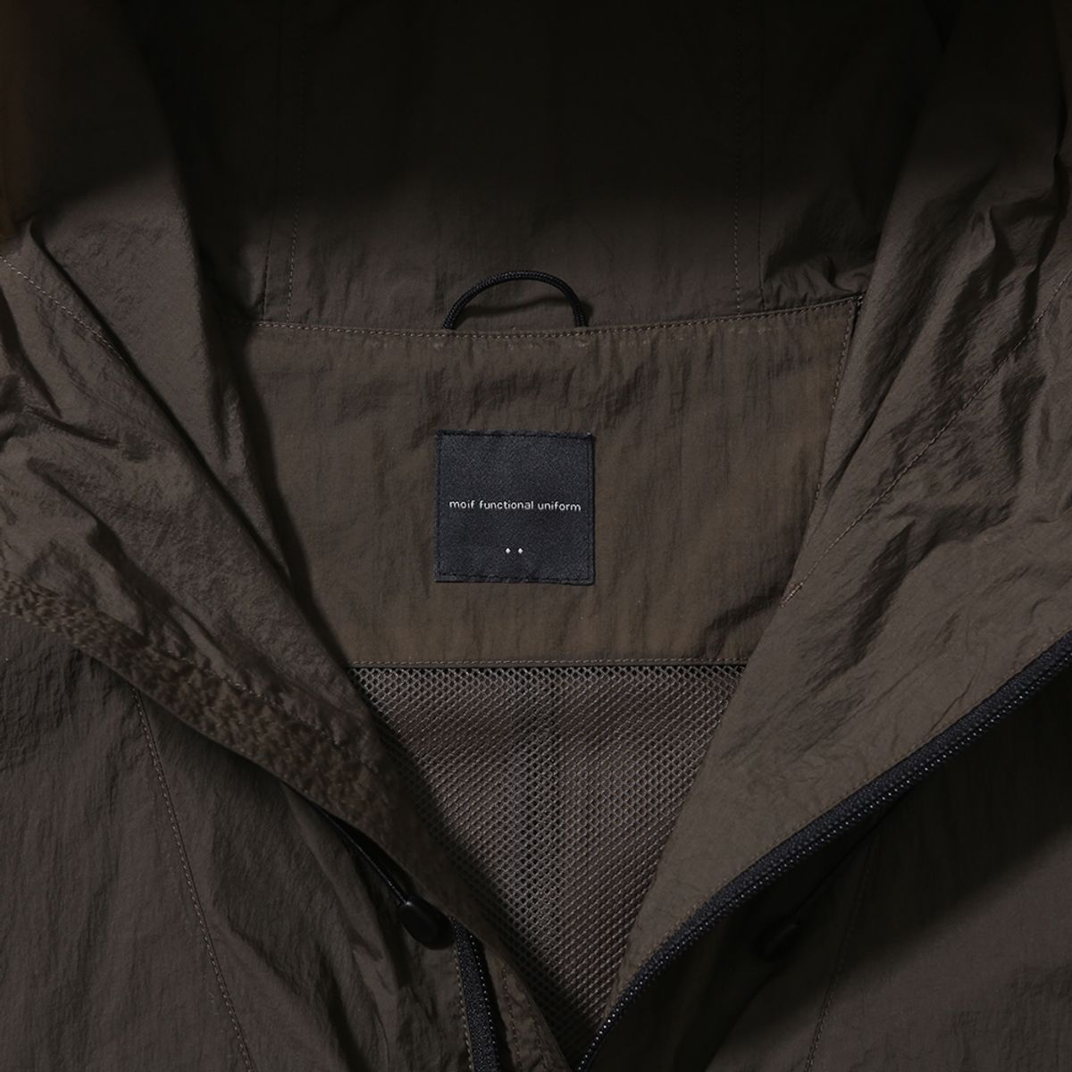 모이프(MOIF) [SS24] HOODED CROP VEST / UMBER