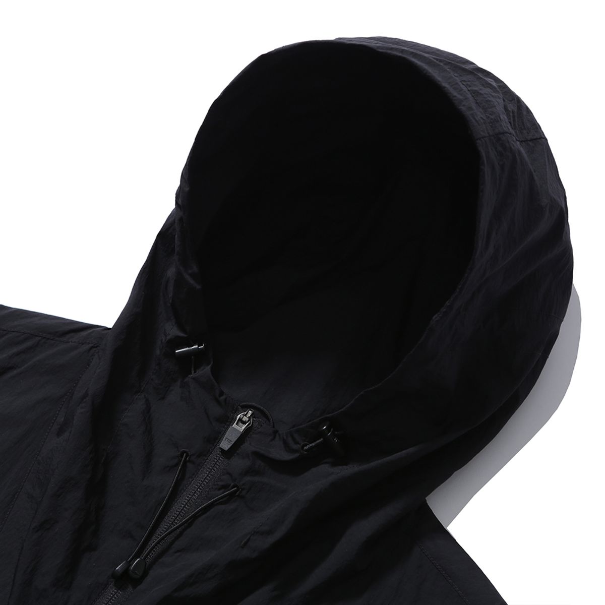 모이프(MOIF) [SS24] HOODED CROP VEST / BLACK