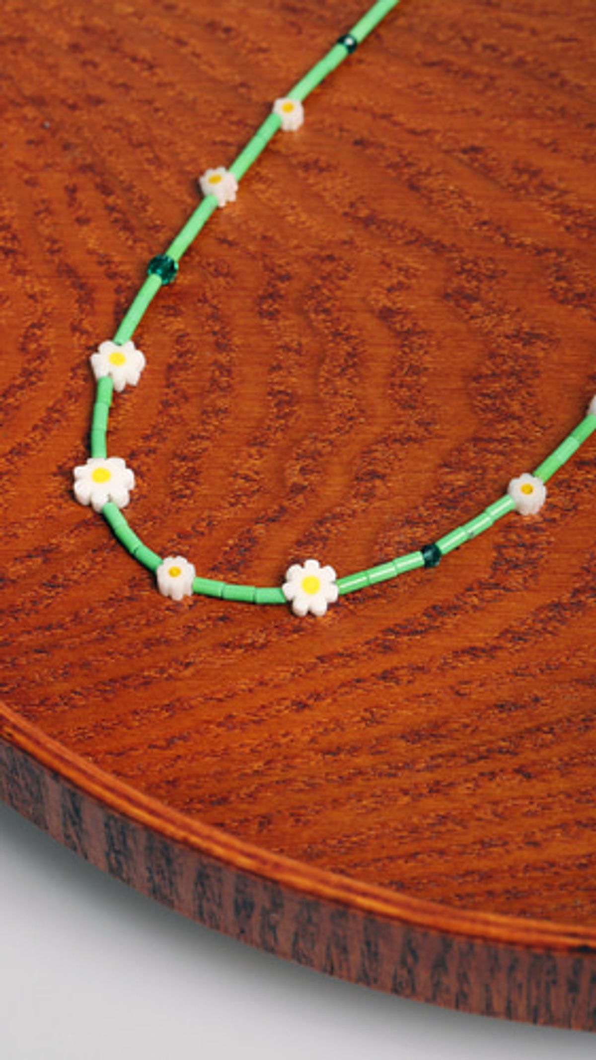 모드곤(MODGONE) 데이지 꽃 목걸이 Daisy Necklace