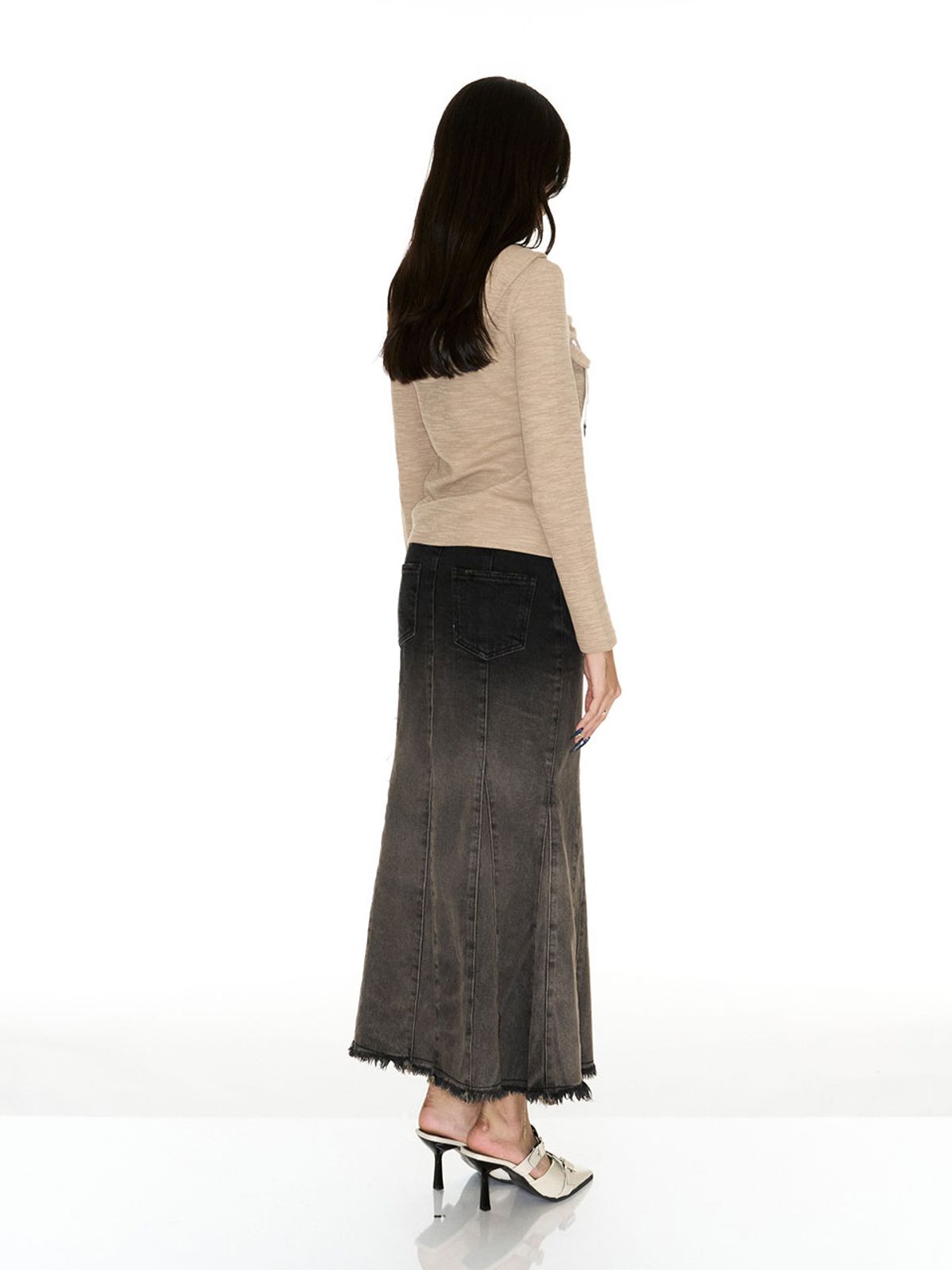 쎄쎄쎄(SETSETSET) SHIRRING CARGO HOOD ZIP-UP BEIGE