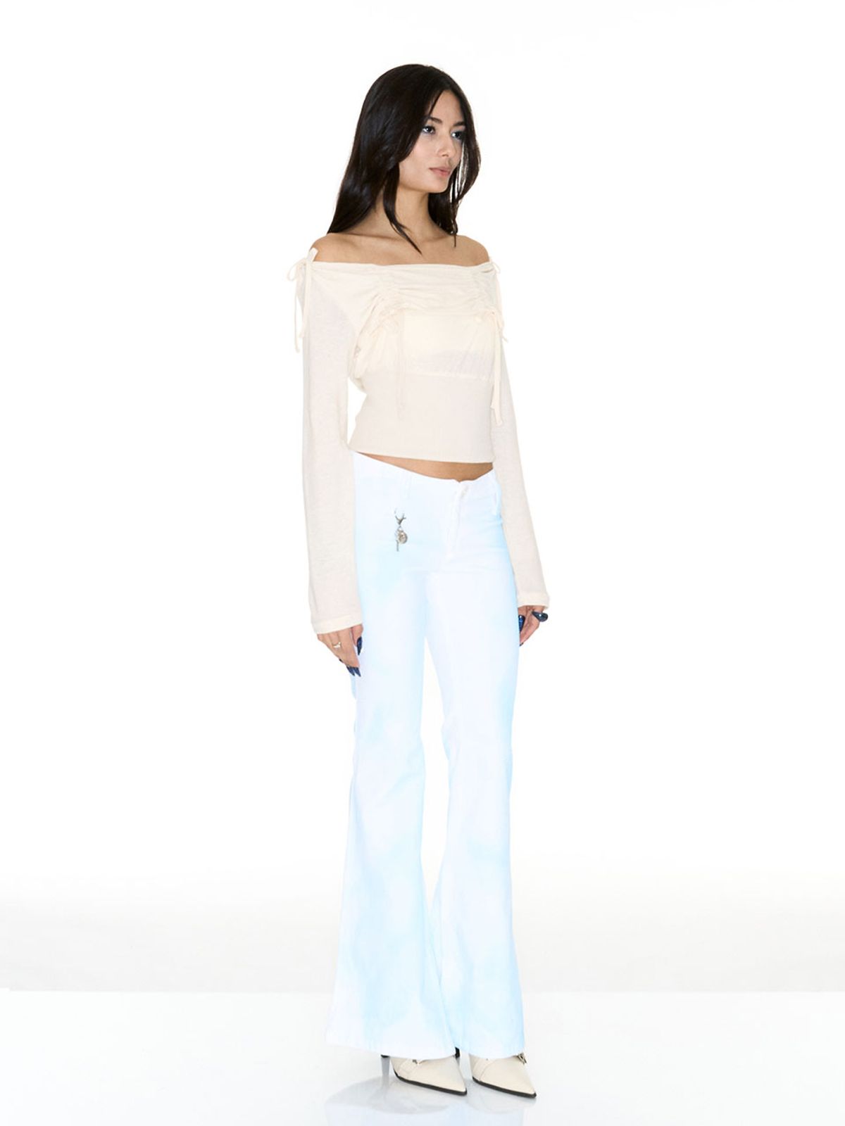 쎄쎄쎄(SETSETSET) LAVIGNE OFF-SHOULDER SHIRRING TOP IVORY