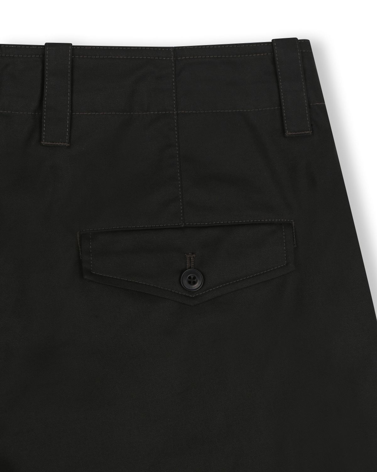 비슬로우(BESLOW) MILITARY ONE TUCK SHORTS BLACK