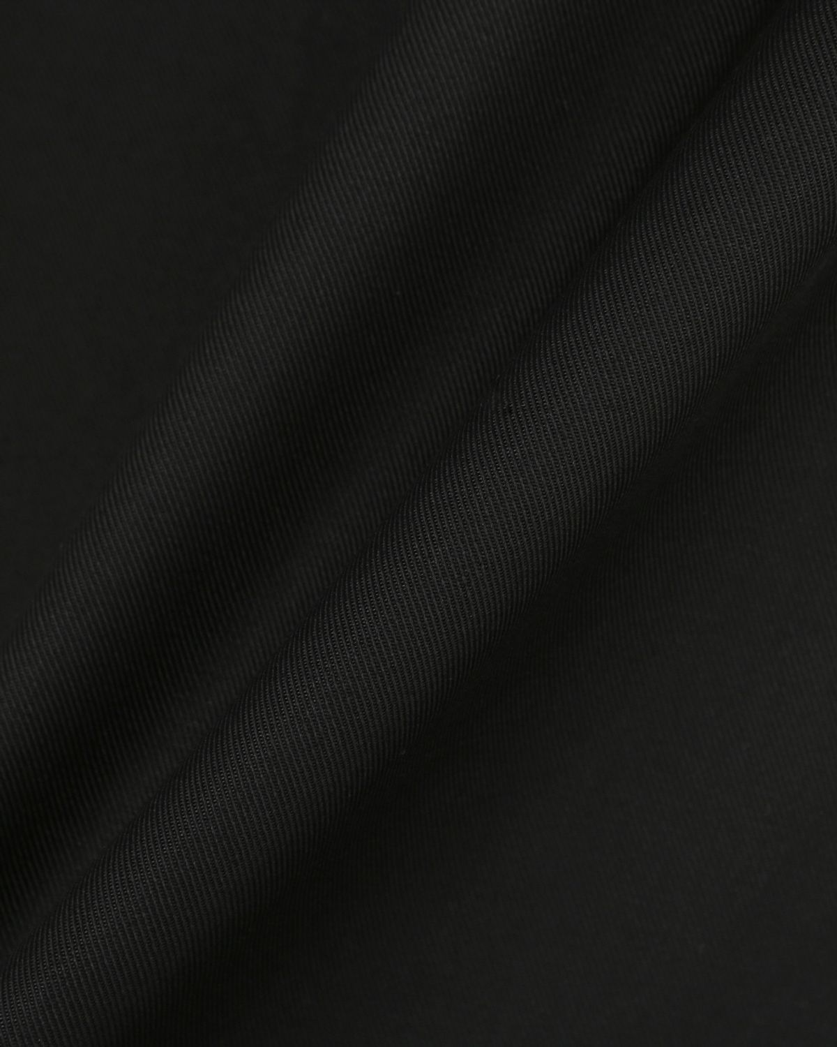 비슬로우(BESLOW) MILITARY ONE TUCK SHORTS BLACK