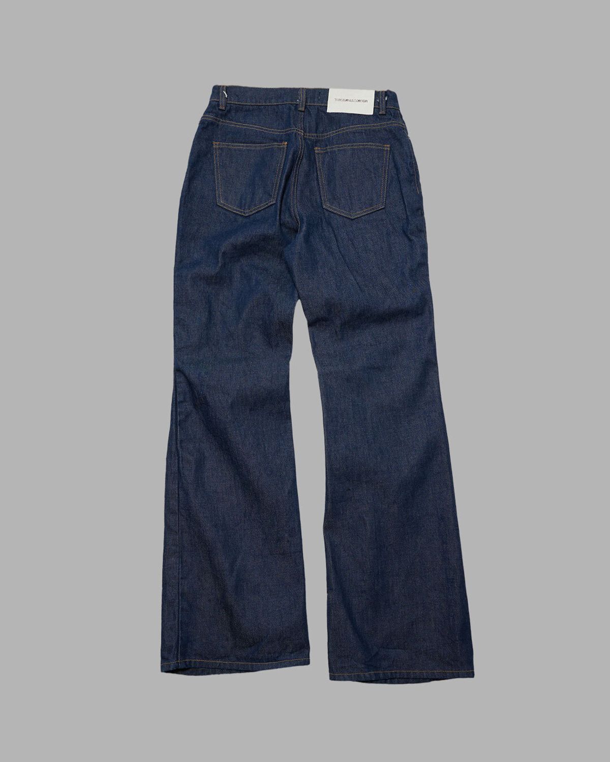 더뮤지엄비지터(THEMUSEUMVISITOR) PINTUCK DETAILED DENIM PANTS (DARK NAVY)