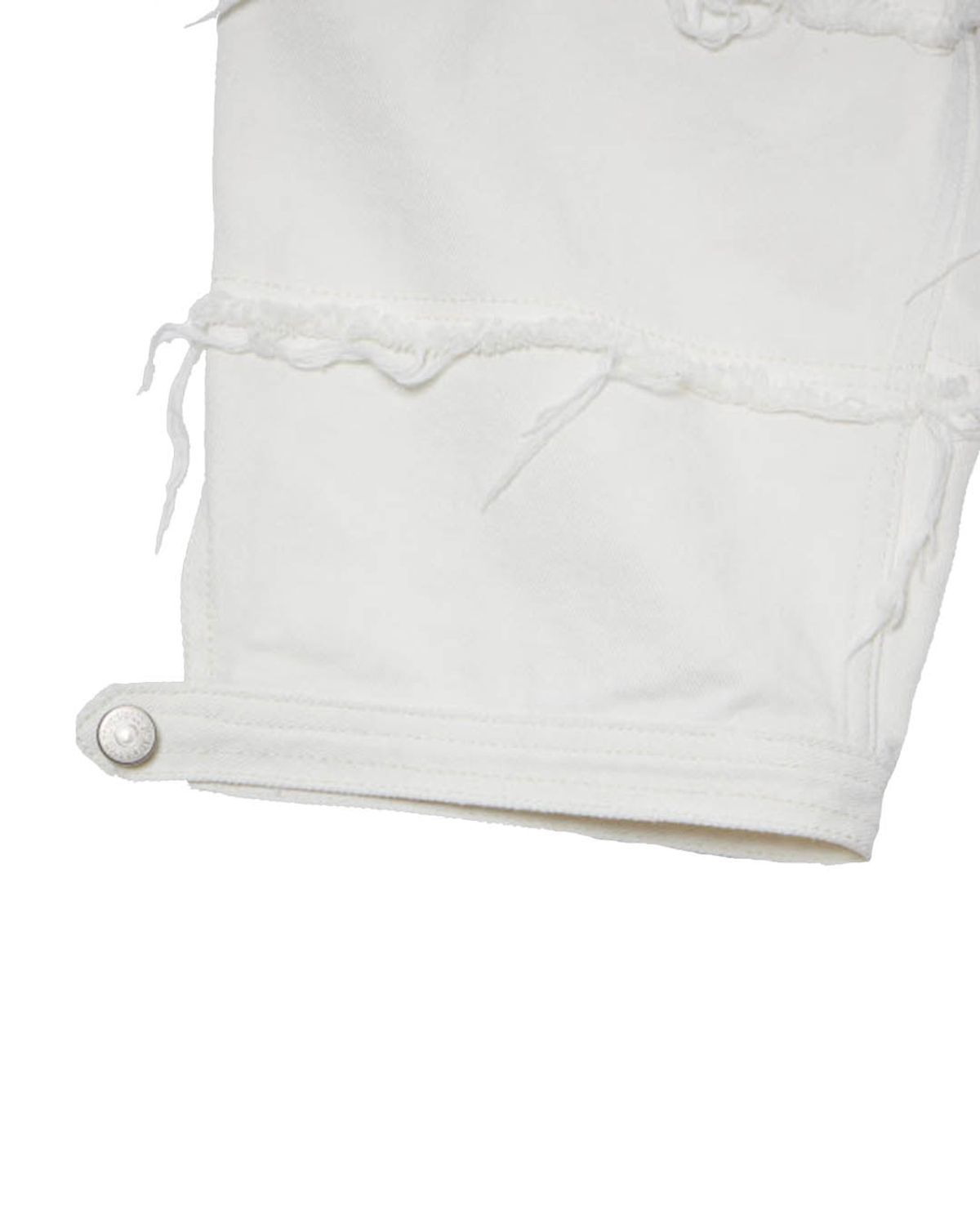 더뮤지엄비지터(THEMUSEUMVISITOR) LINE DAMAGED DENIM SHORTS (IVORY)