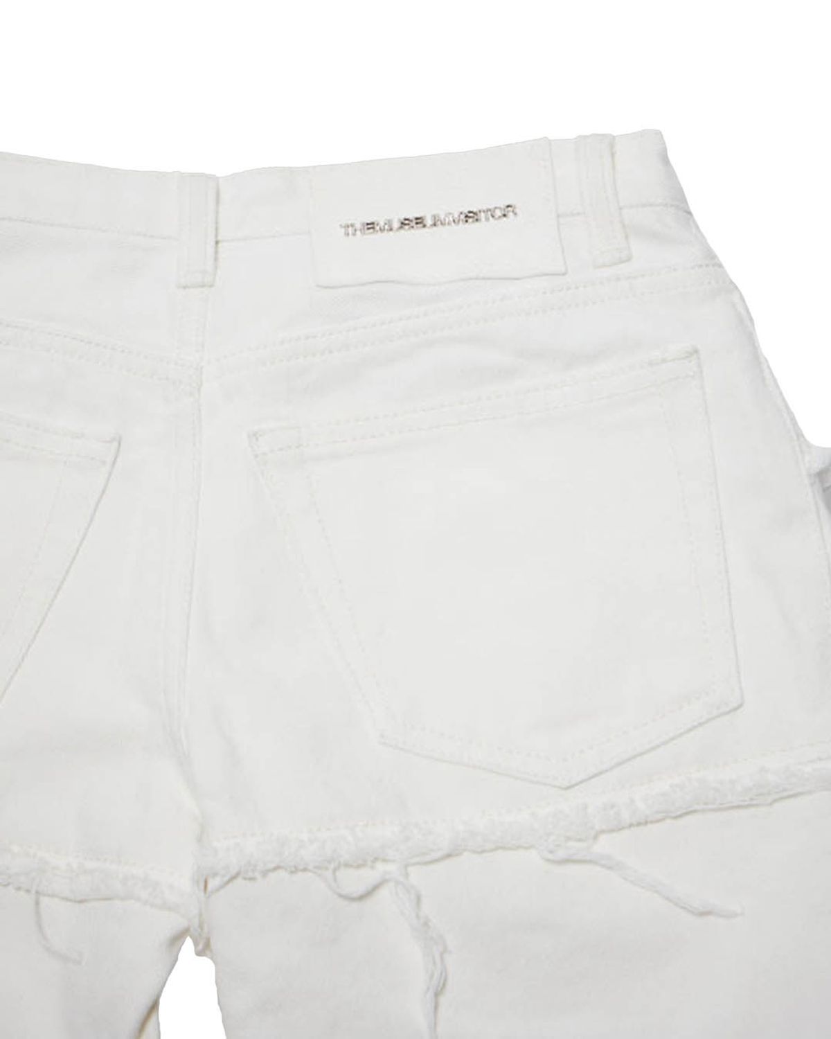 더뮤지엄비지터(THEMUSEUMVISITOR) LINE DAMAGED DENIM SHORTS (IVORY)