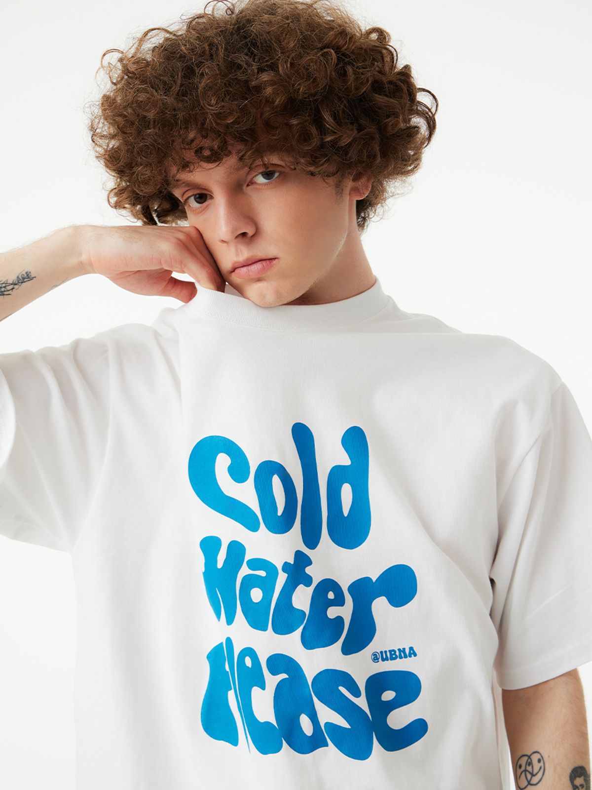 어반에이지(URBANAGE) Cold Water Plz 오버 반팔_화이트