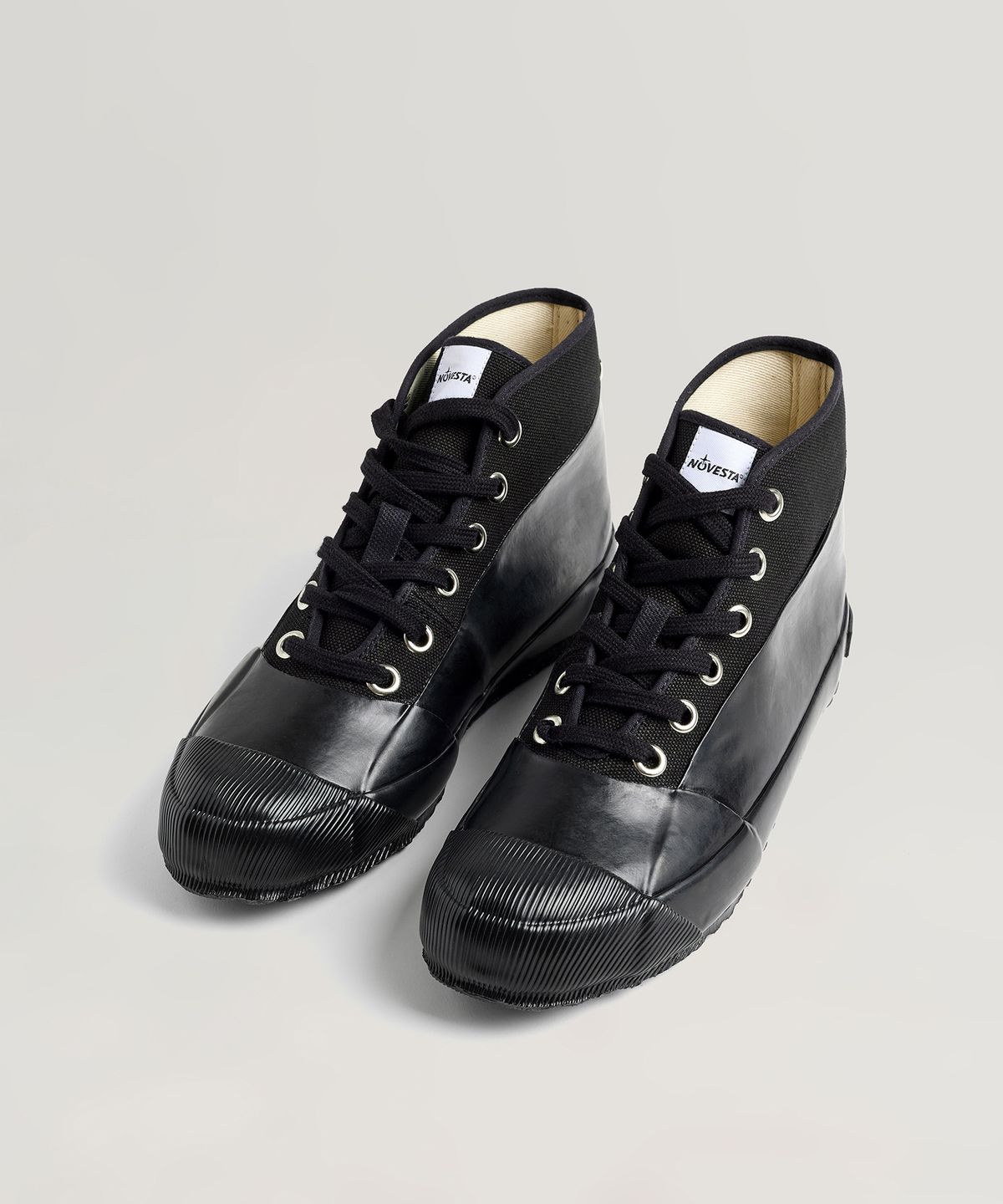 노베스타(NOVESTA) 러버 스니커즈 All Black