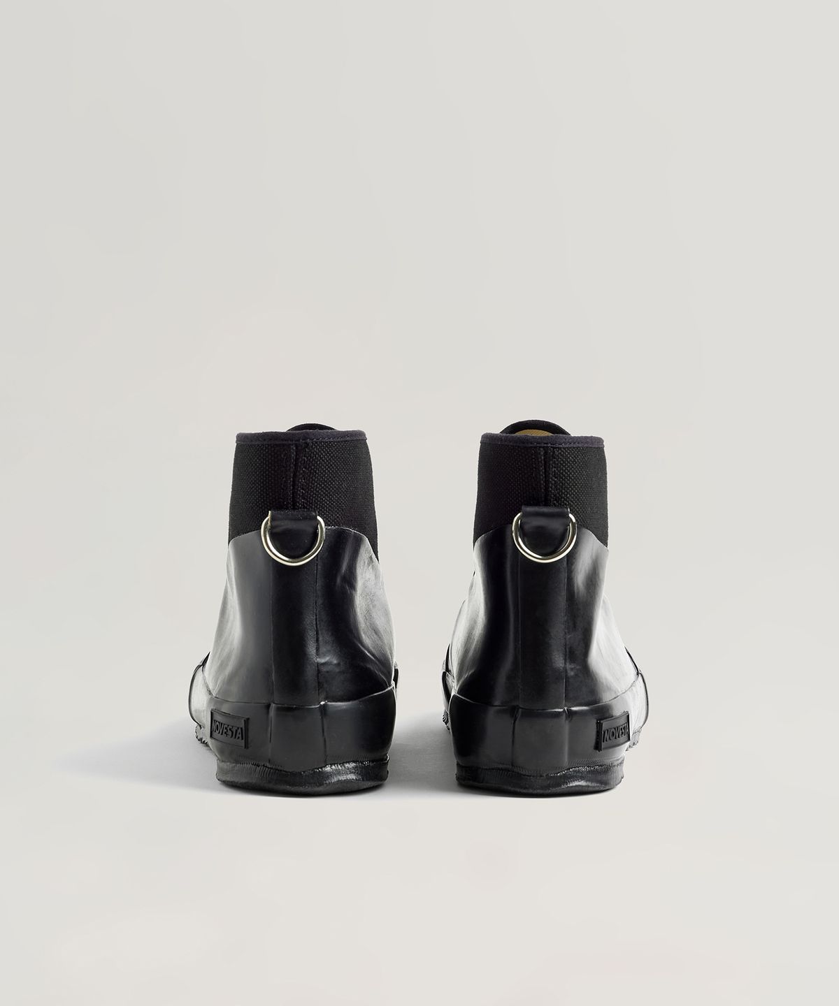 노베스타(NOVESTA) 러버 스니커즈 All Black