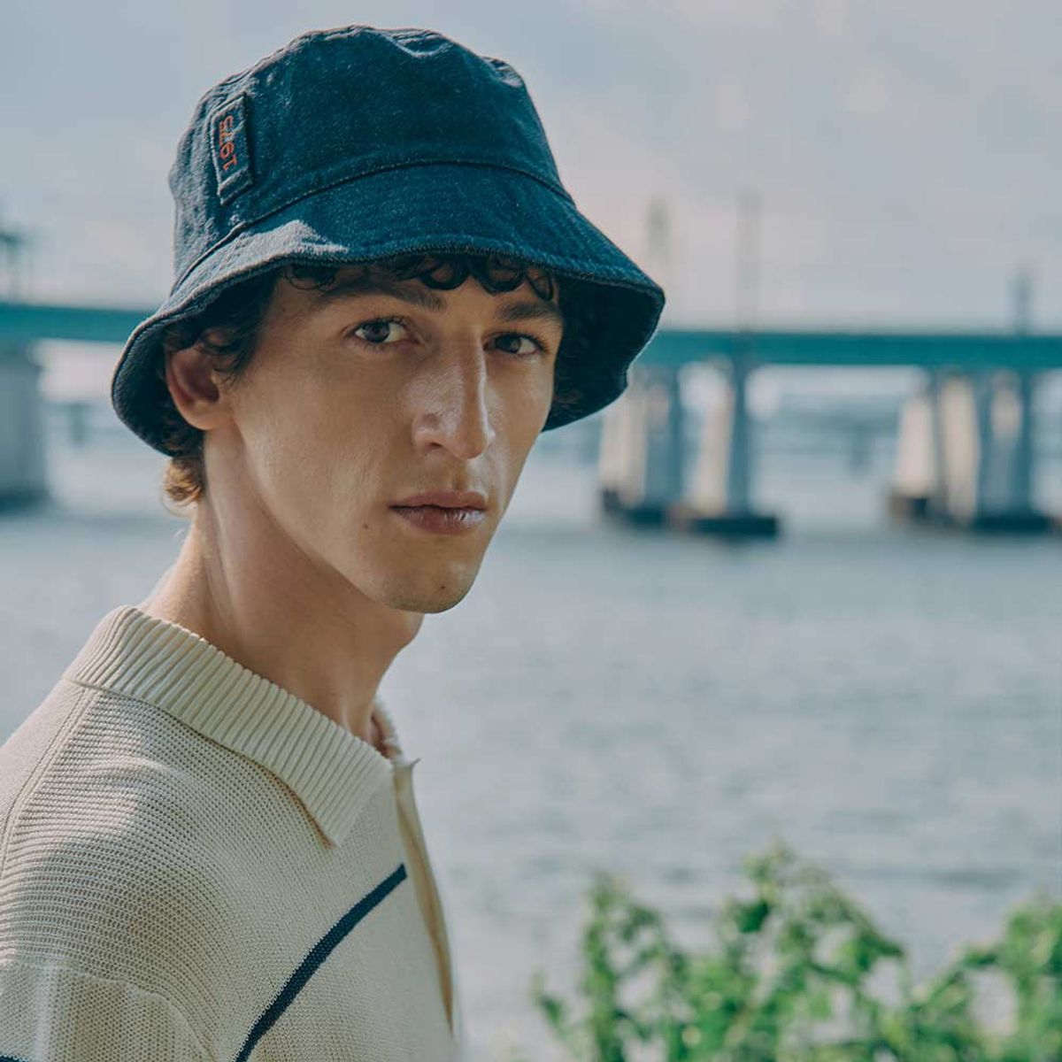 브롬톤 런던(BROMPTON LONDON) 1975 DENIM BUCKET HAT - INDIGO (P245AHA205)