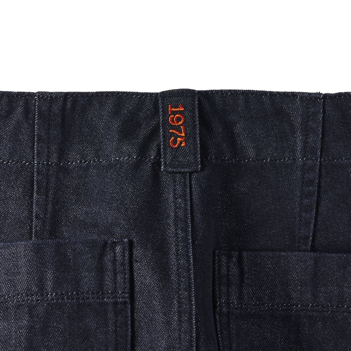브롬톤 런던(BROMPTON LONDON) 1975 DENIM TWO TUCK TROUSERS - INDIGO (P242UDP423)