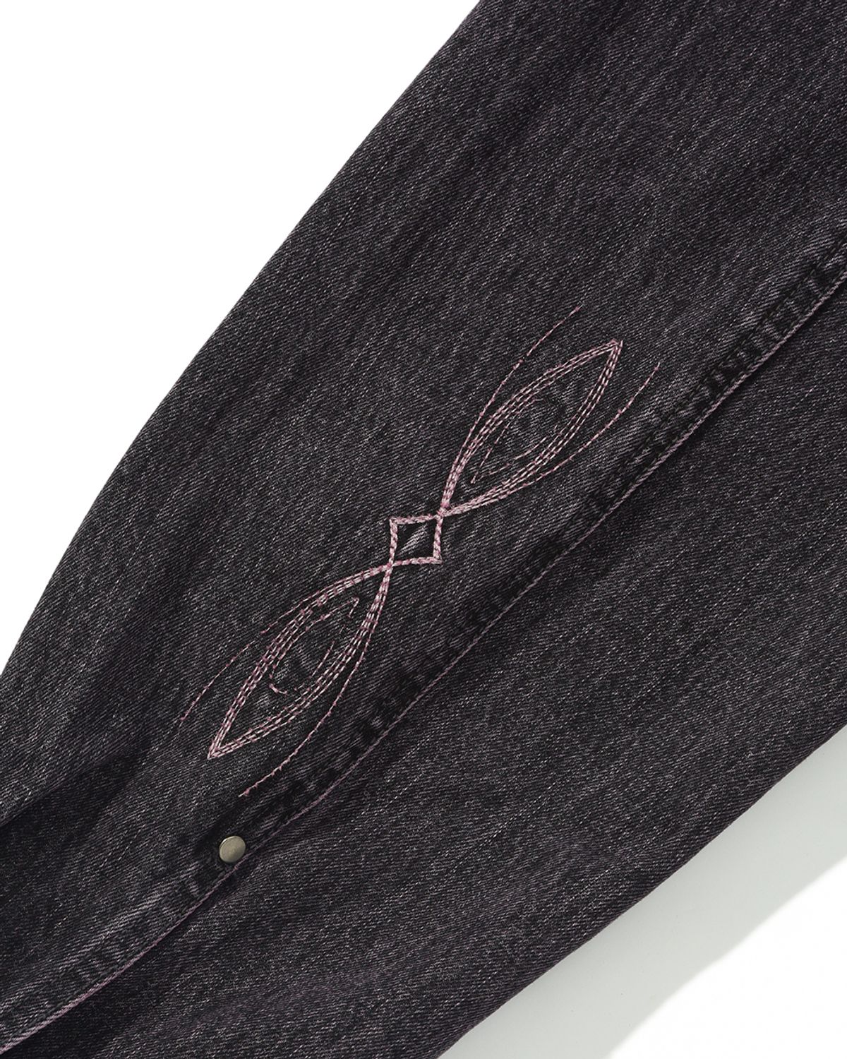 카락터(KARACTOR) Bleach dyeing trucker jacket / Vintage purple
