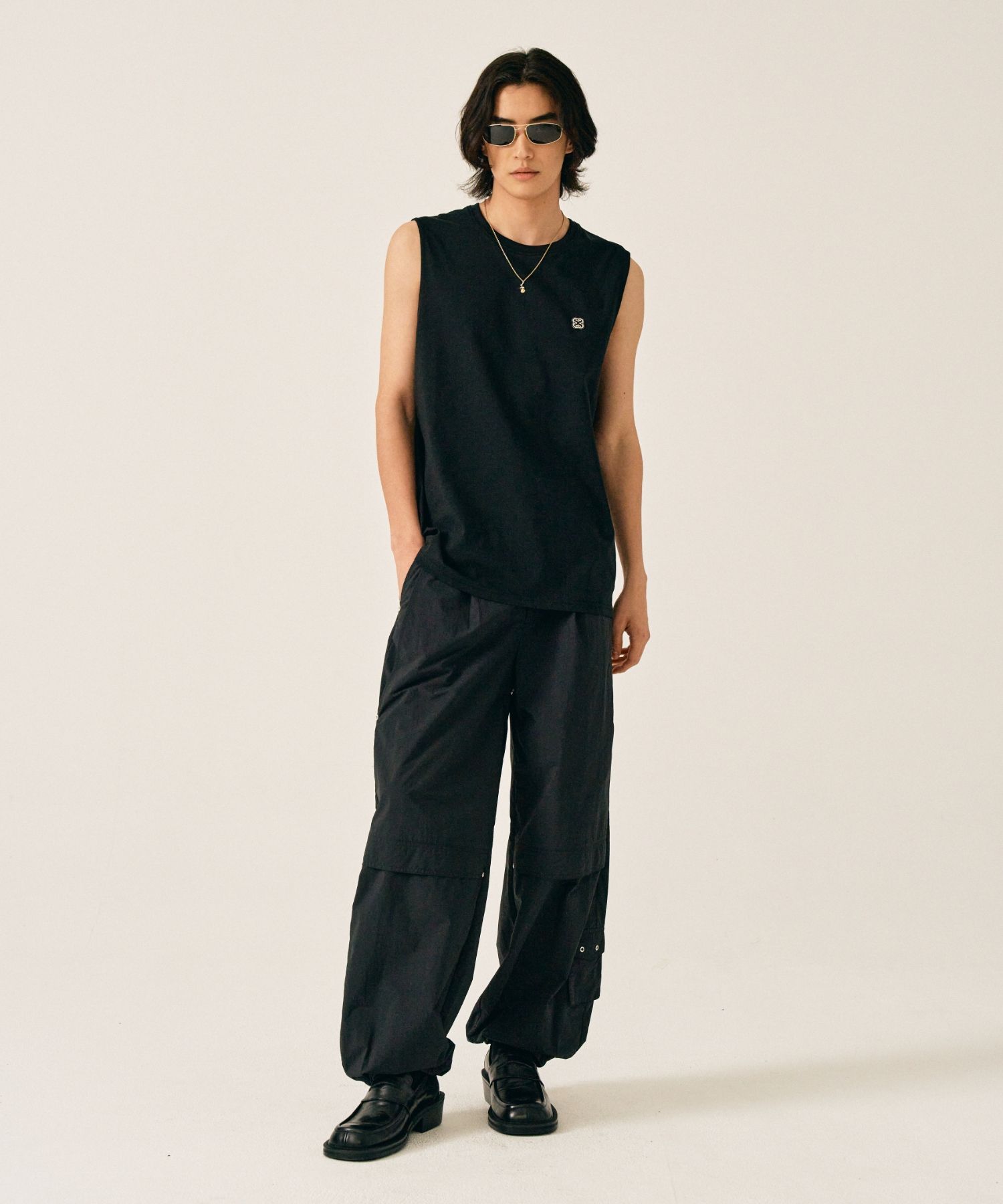 MUSINSA | SATUR All-Day Crew Neck Layered Sleeveless Top