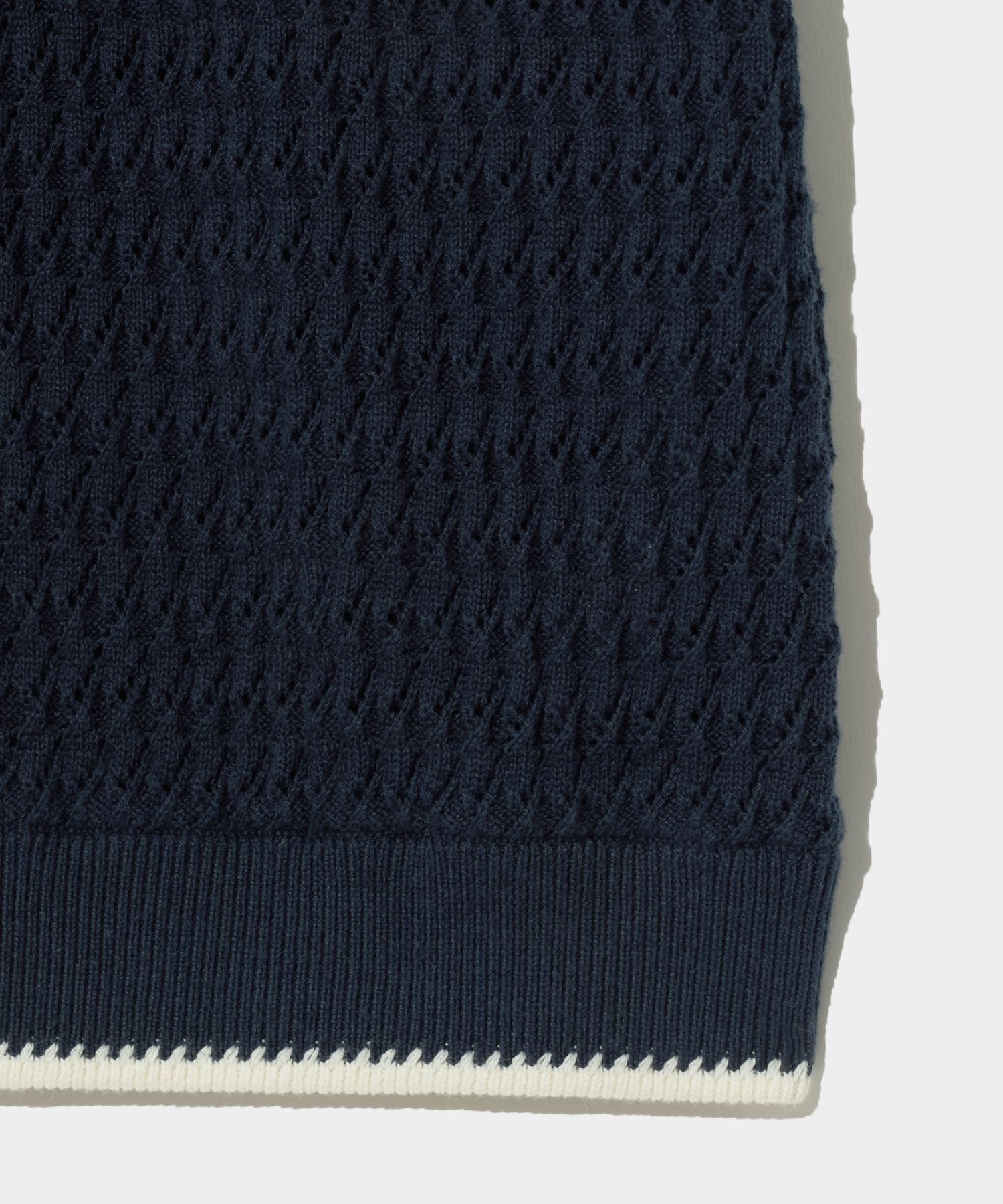 [SATUR]★送料・関税込★24SS★Diagonal Callor Half Knit★2色 MUSINSA公式 | SATUR Diagonal Collar Half Knitwear Classic Navy
