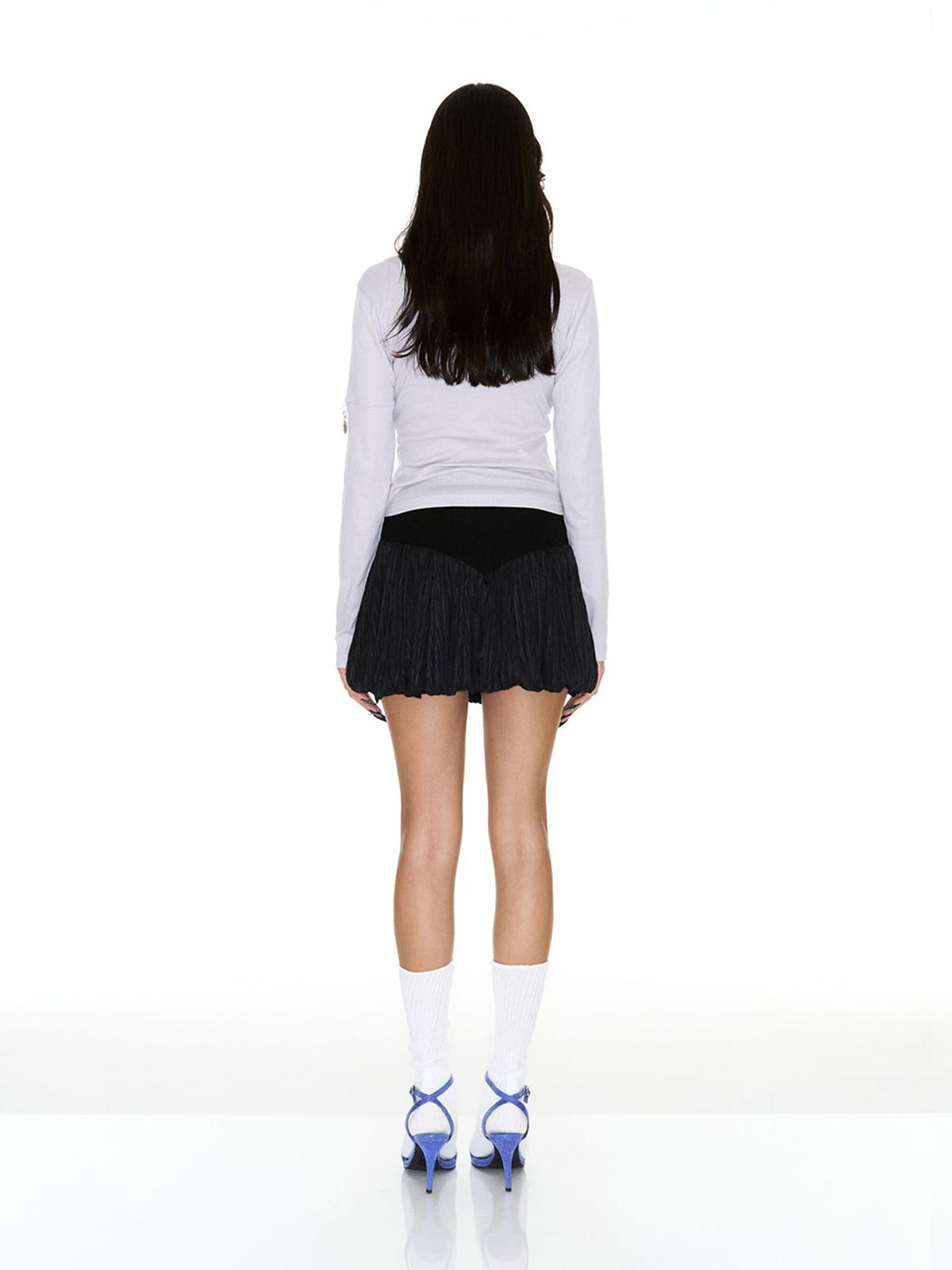 쎄쎄쎄(SETSETSET) HERAT NECK T-SHIRT WITH SEASHELL GREYSH LILAC