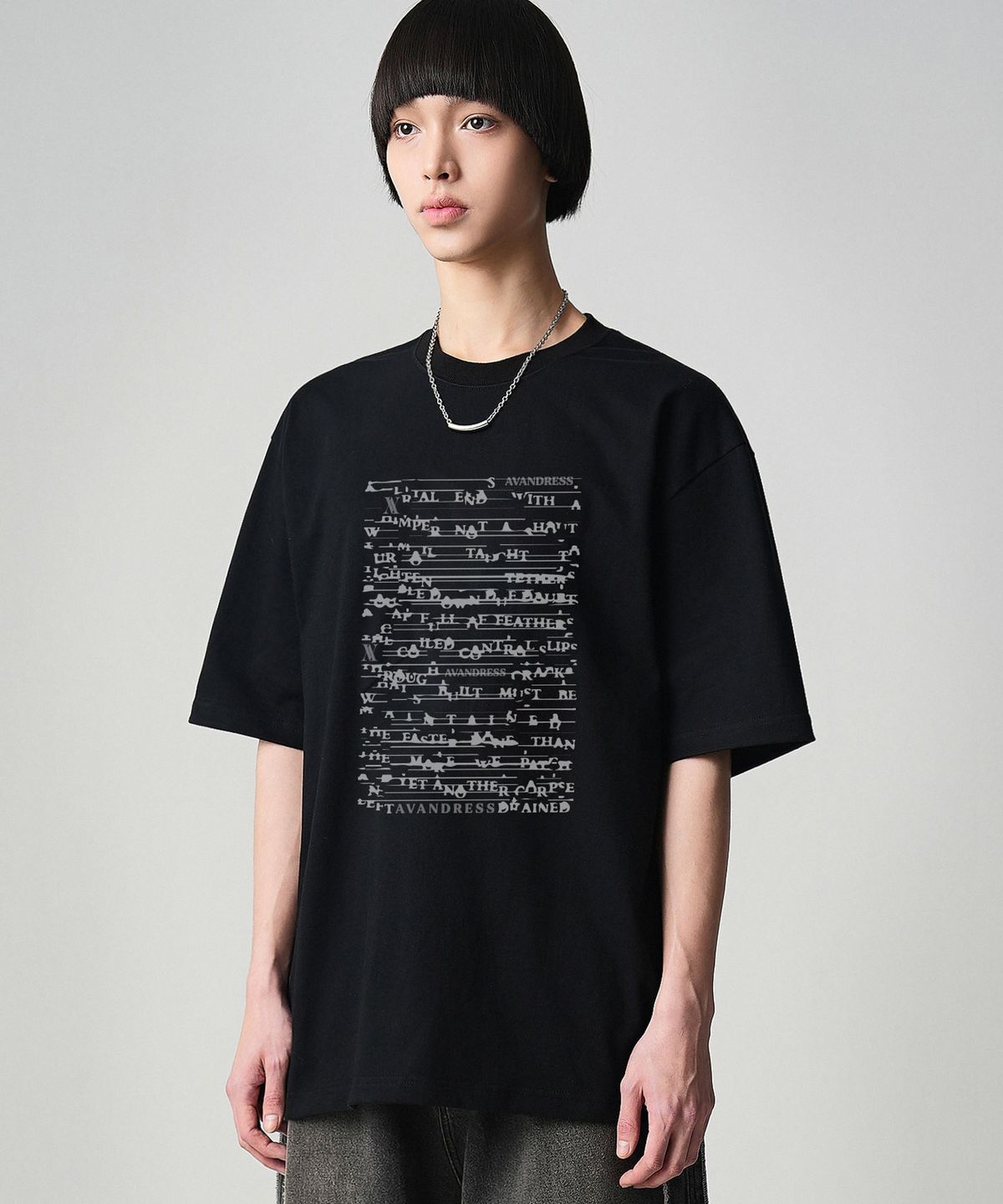 어반드레스(AVANDRESS) Letter T-shirt - 4COL
