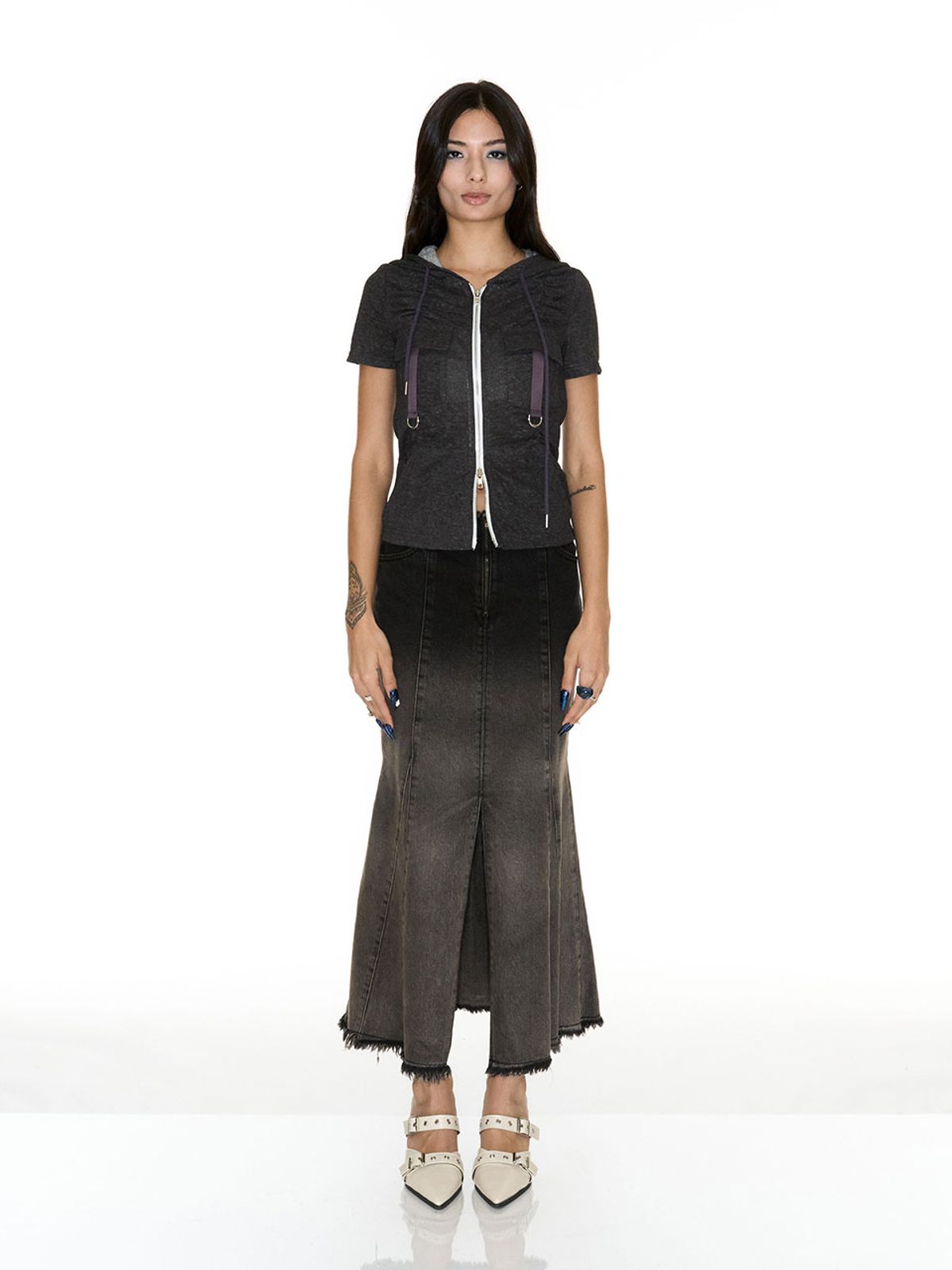 쎄쎄쎄(SETSETSET) DUA SHIRRING CARGO HOOD ZIP-UP DARK BROWN