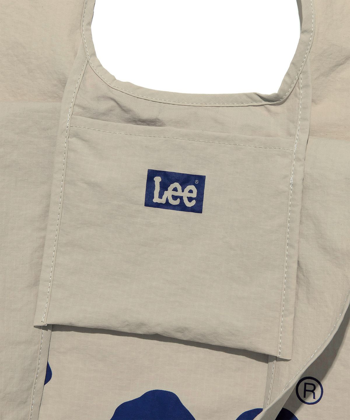 리(LEE) 트위치 로고 경량 패커블백 베이지