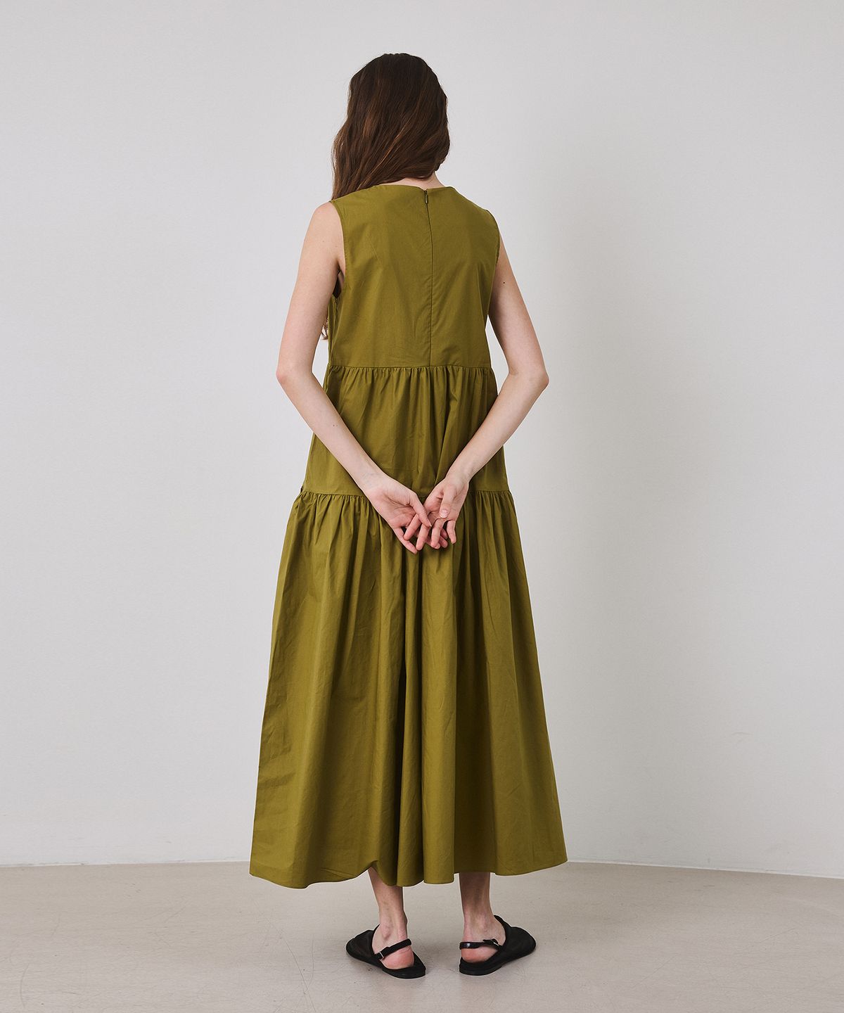 아템포(ATEMPO) SLEEVELESS DRESS_khaki