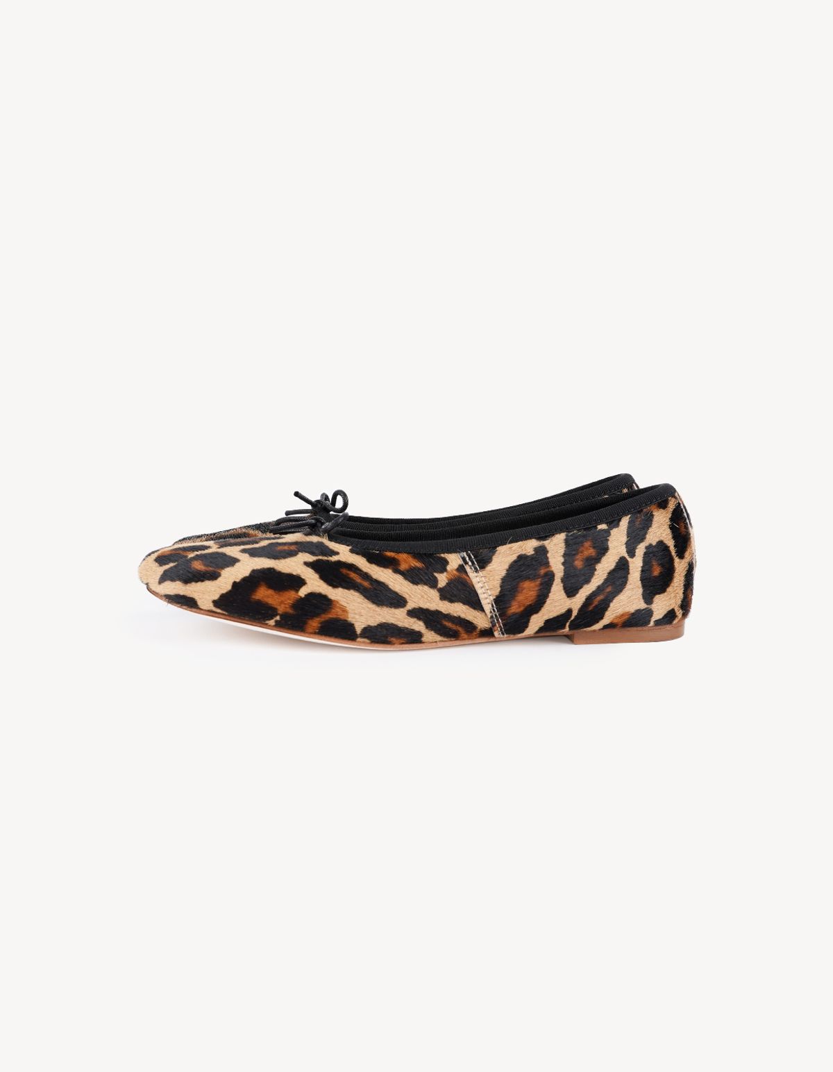 로로 발레리나(LOLOBALLERINA) 볼케이노 발레리나 Cavalino Leopard