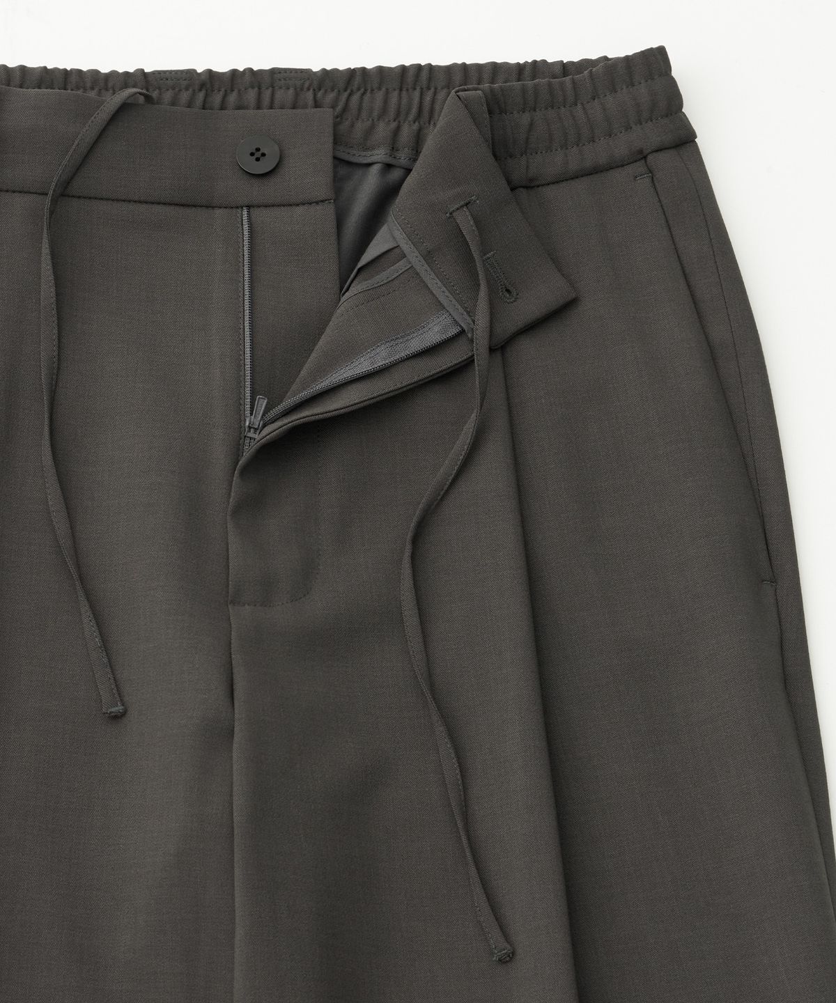 어나더 오피스(ANOTHER OFFICE) Habana Banded Slacks (Alloy-Gray)