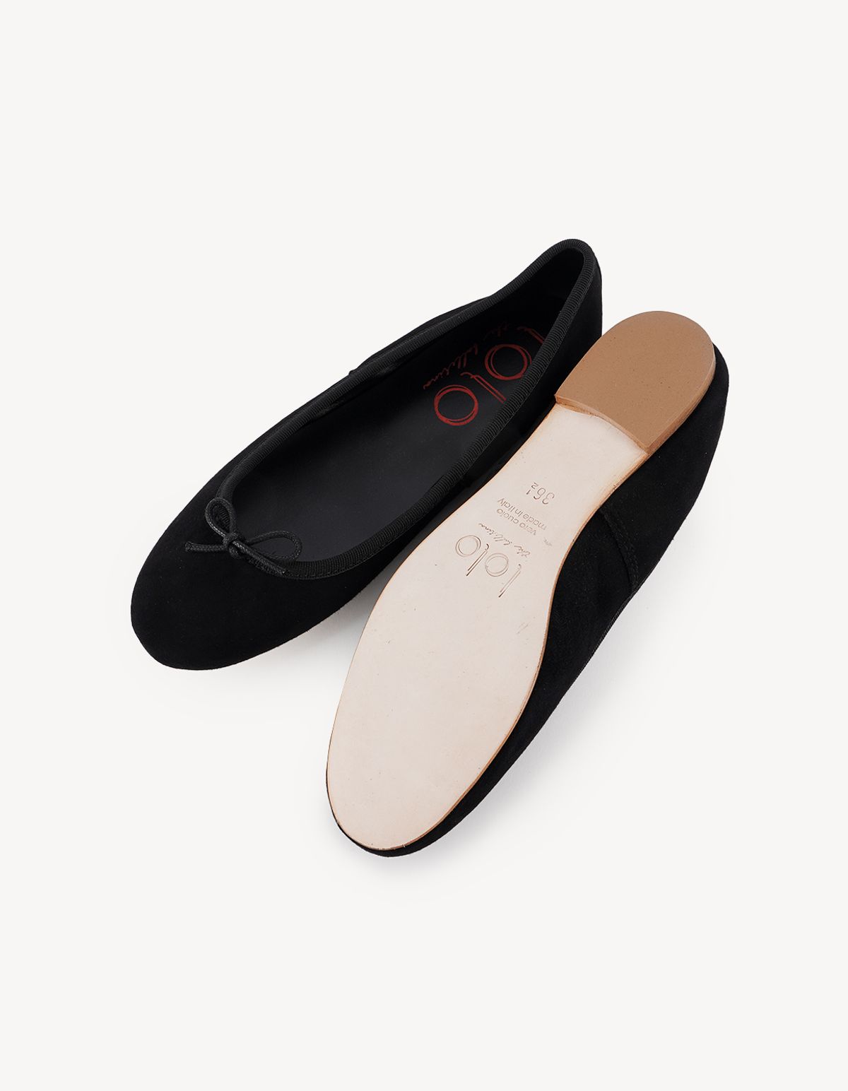 로로 발레리나(LOLOBALLERINA) 카프리 발레리나 Suede Nero