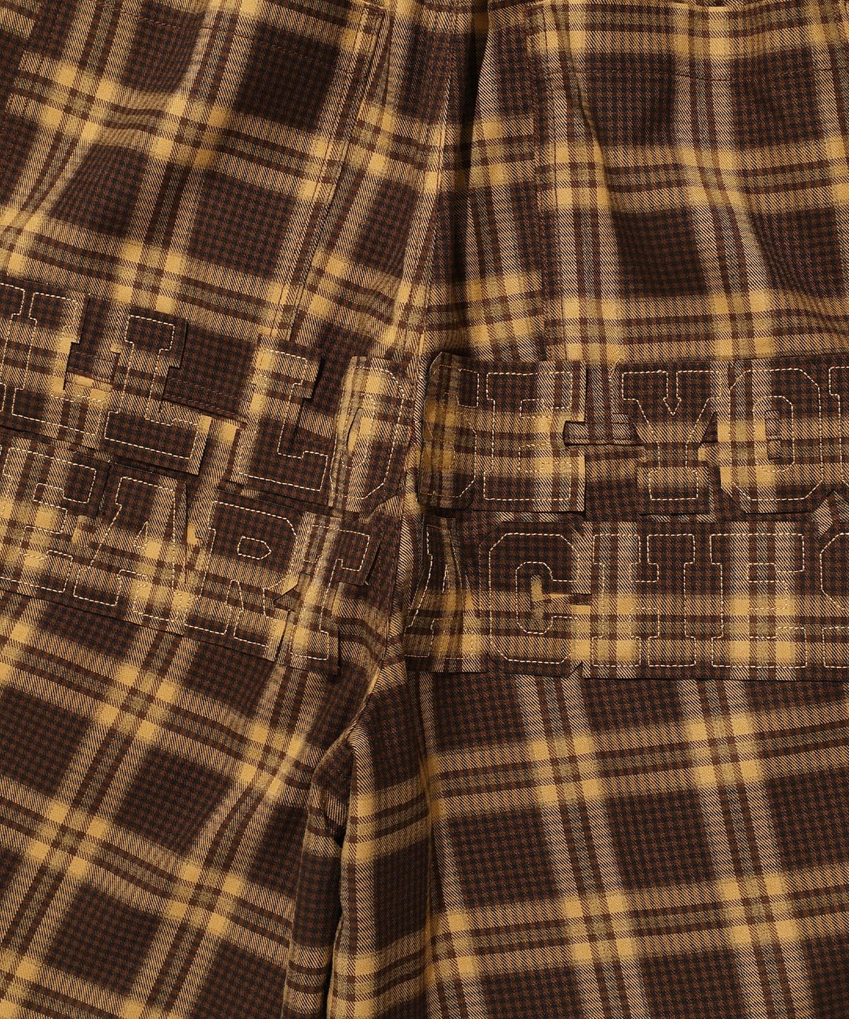 나이스고스트클럽(NICEGHOSTCLUB) CHECK PARACHUTE CARGO SHORTS_BROWN(NG2ESUPA60A)