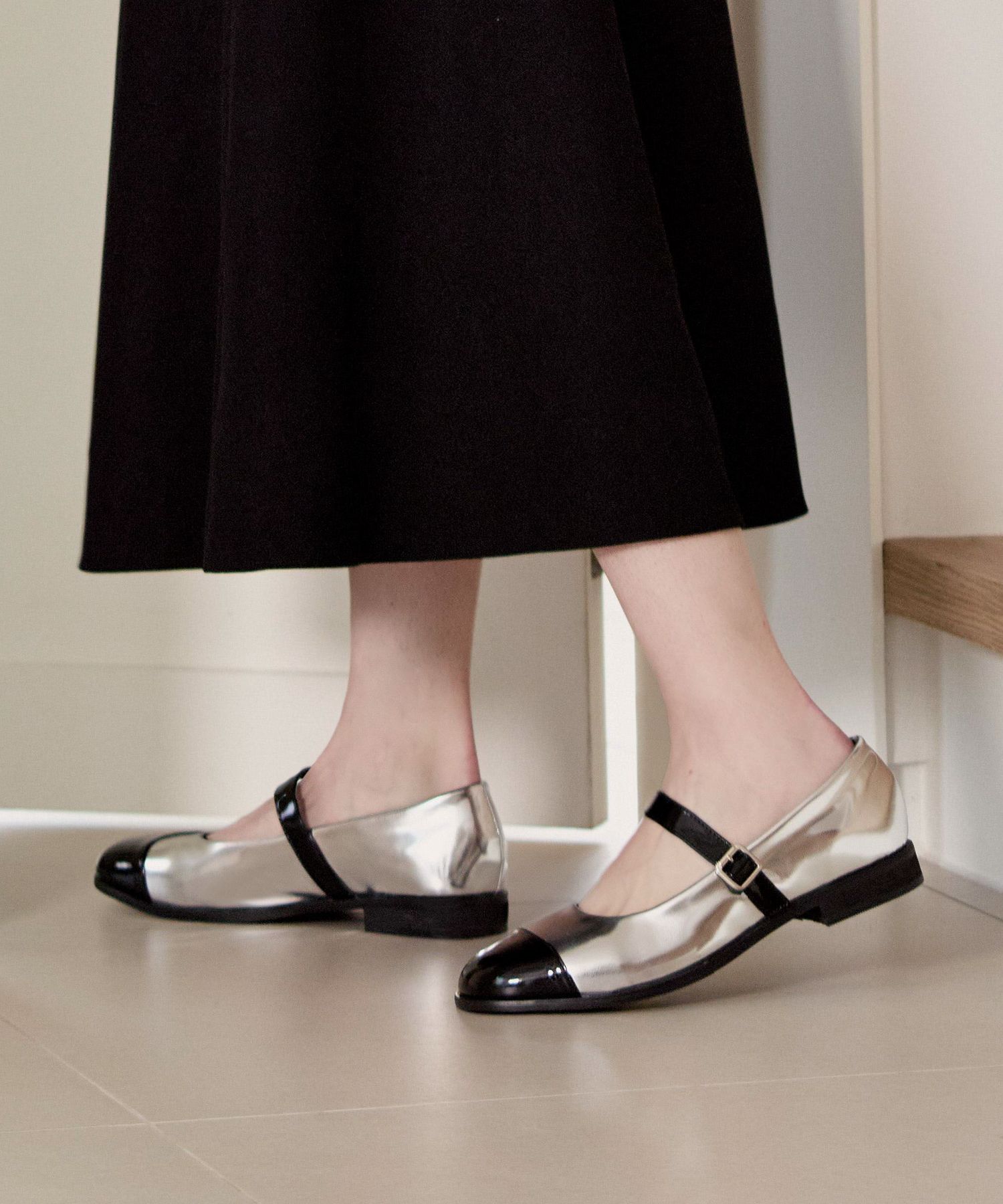 MUSINSA公式 | CUSTOMADE WOMAN 2.5 cm Two-Tone Mary Jane Flat