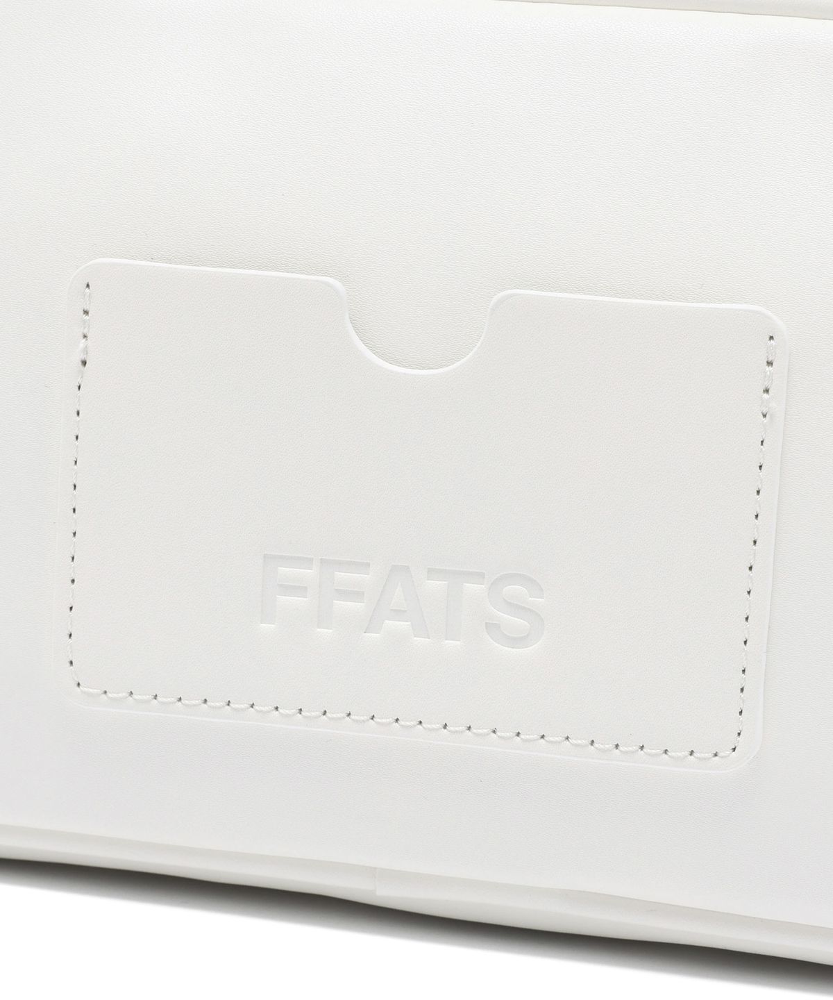 나이스고스트클럽(NICEGHOSTCLUB) FFATS BAGUETTE BAG_WHITE(NG2EMUAB49A)