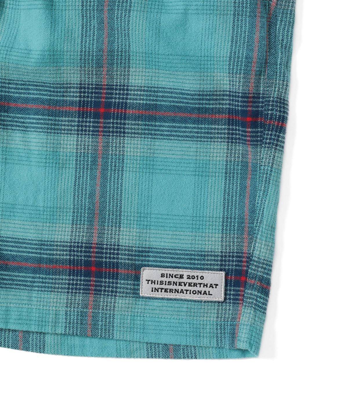 디스이즈네버댓(THISISNEVERTHAT) Belted Check short Green