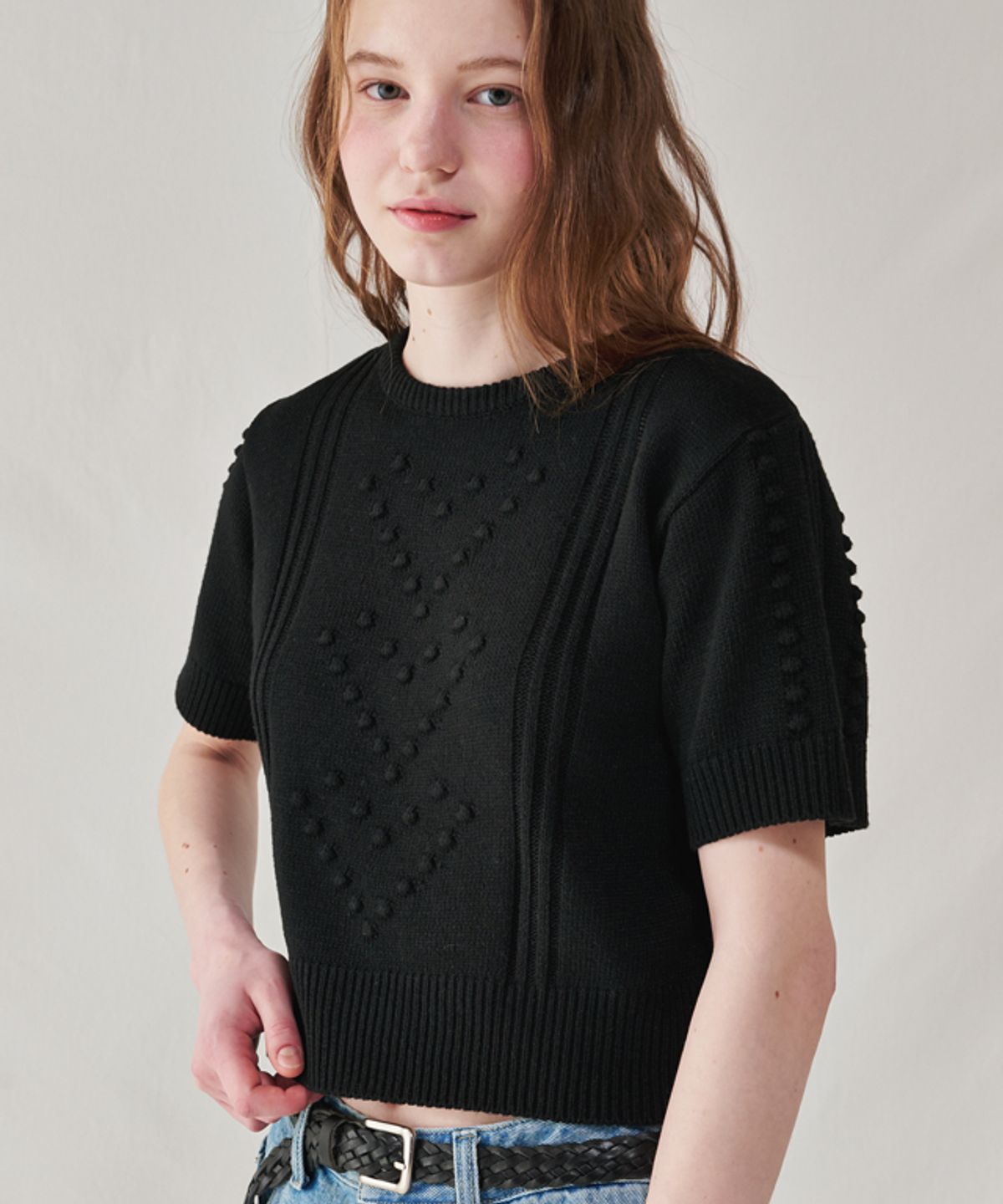 론론(RONRON) EMBO HEART SHORT SLEEVE KNIT BLACK