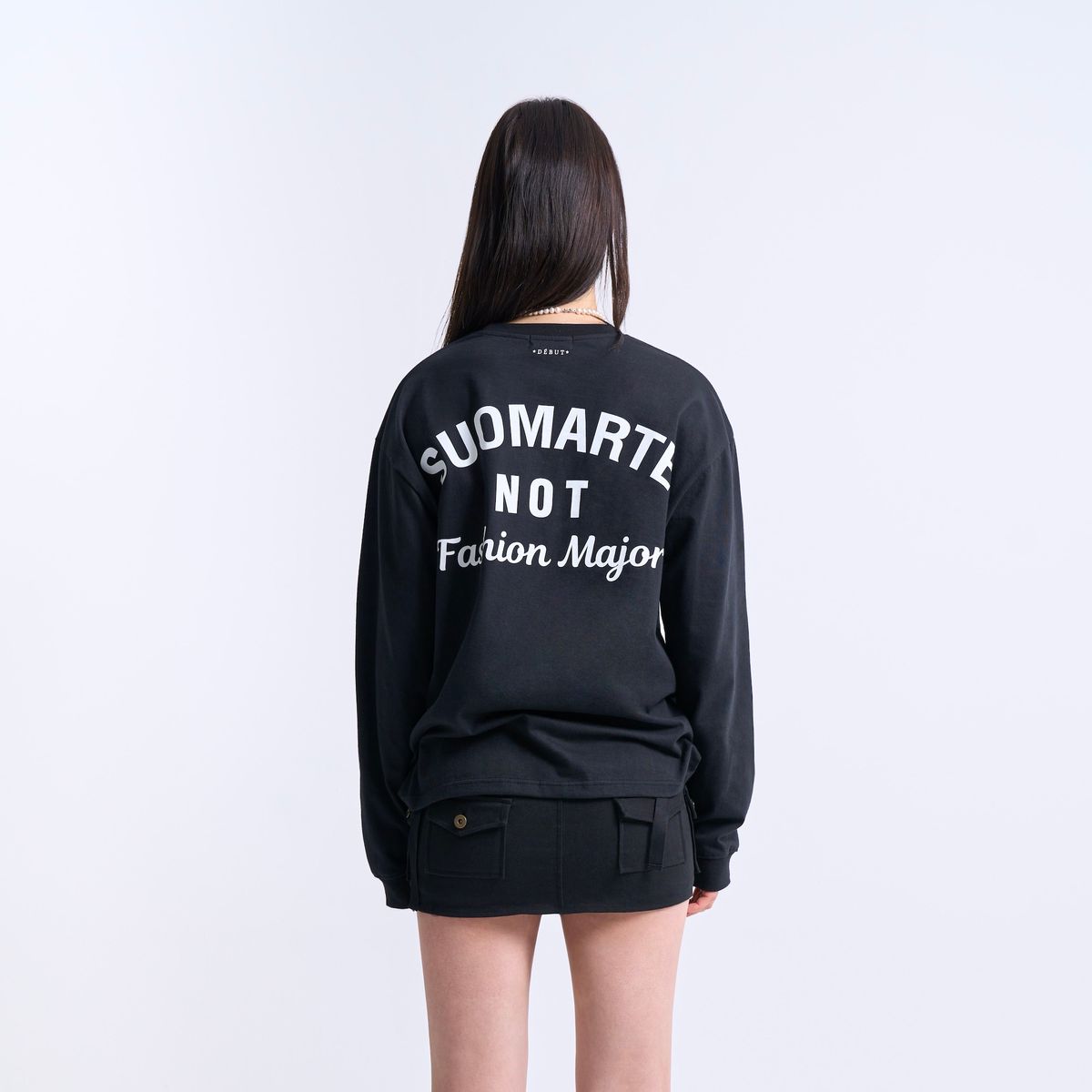 수오마르떼(SUOMARTE) debut merchandise black