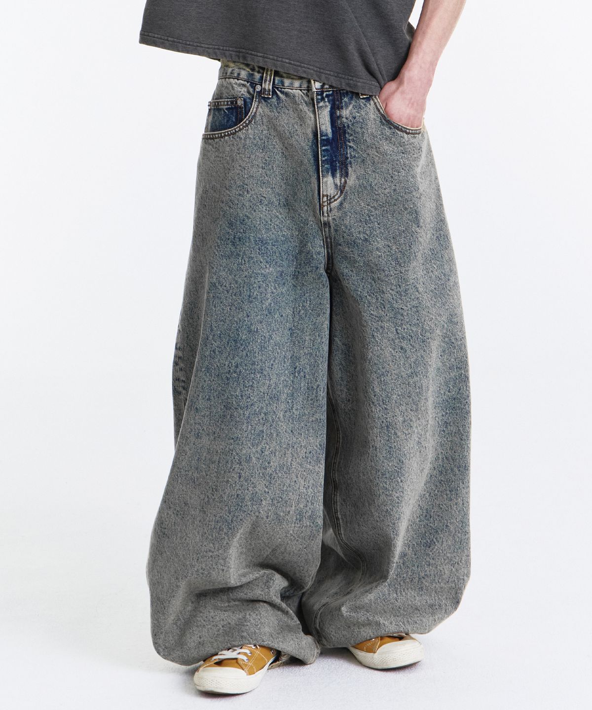 기철(KICHUL) BALLOON FIT DENIM PANTS (INDIGO YELLOW TIN)