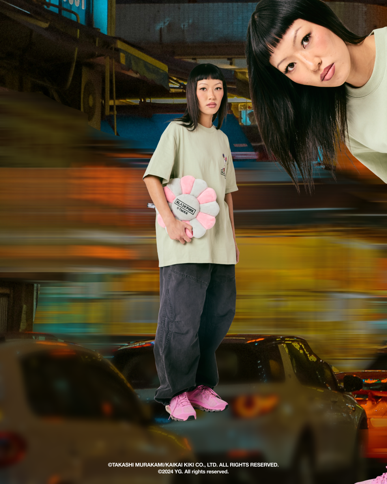 トップス Takashi Murakami BLACKPINK T-Shirt s-l400.jpg