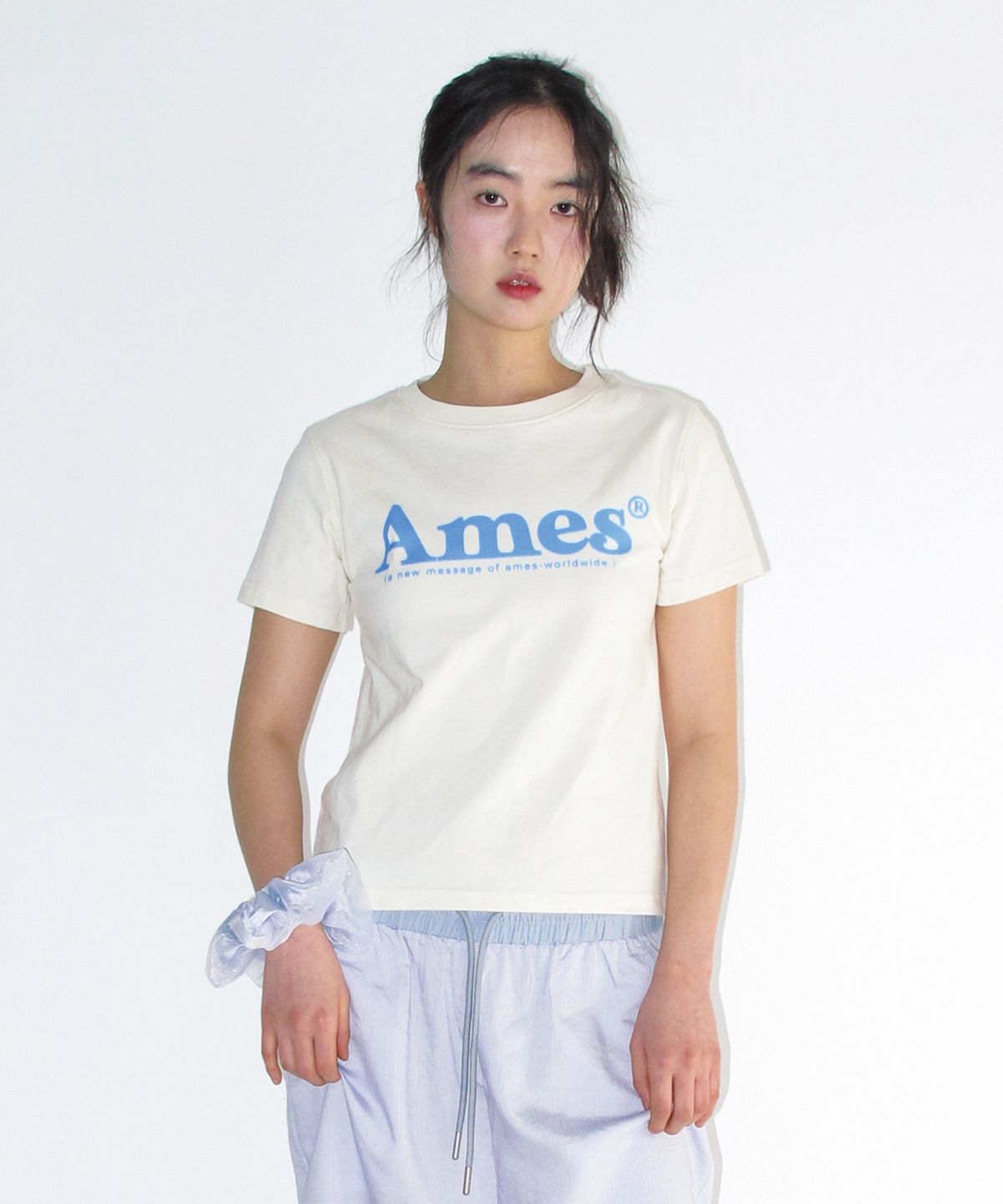 아메스 월드와이드(AMES-WORLDWIDE) BASIC LOGO TEE IVORY
