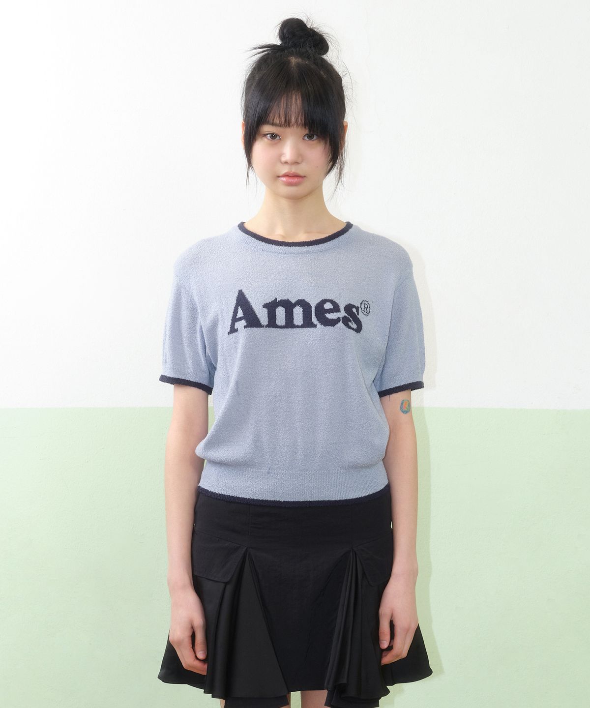아메스 월드와이드(AMES-WORLDWIDE) BASIC LOGO KNIT BLUE
