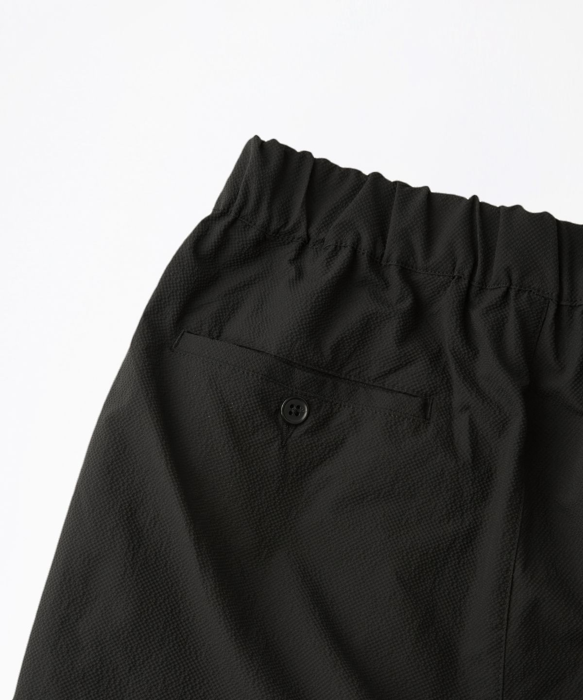 아웃스탠딩(OUTSTANDING) SEERSUCKER COMFORT PANTS_BLACK