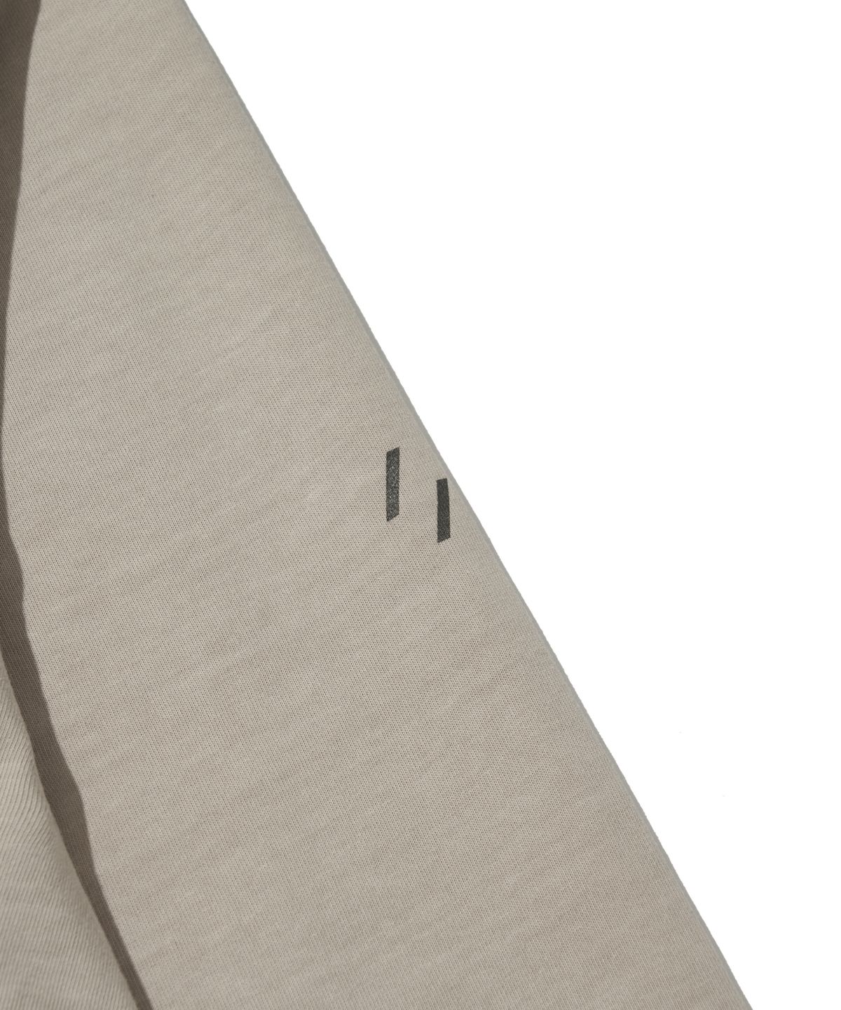 웰터 익스페리먼트(WELTER EXPERIMENT) CONTRAST LONG SLEEVE T-SHIRT_BEIGE_WLT028