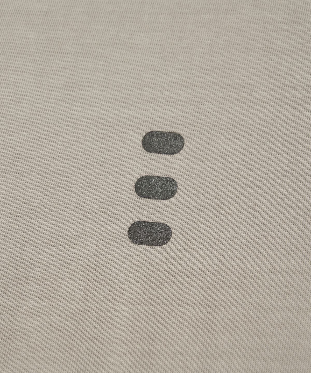 웰터 익스페리먼트(WELTER EXPERIMENT) CONTRAST LONG SLEEVE T-SHIRT_BEIGE_WLT028