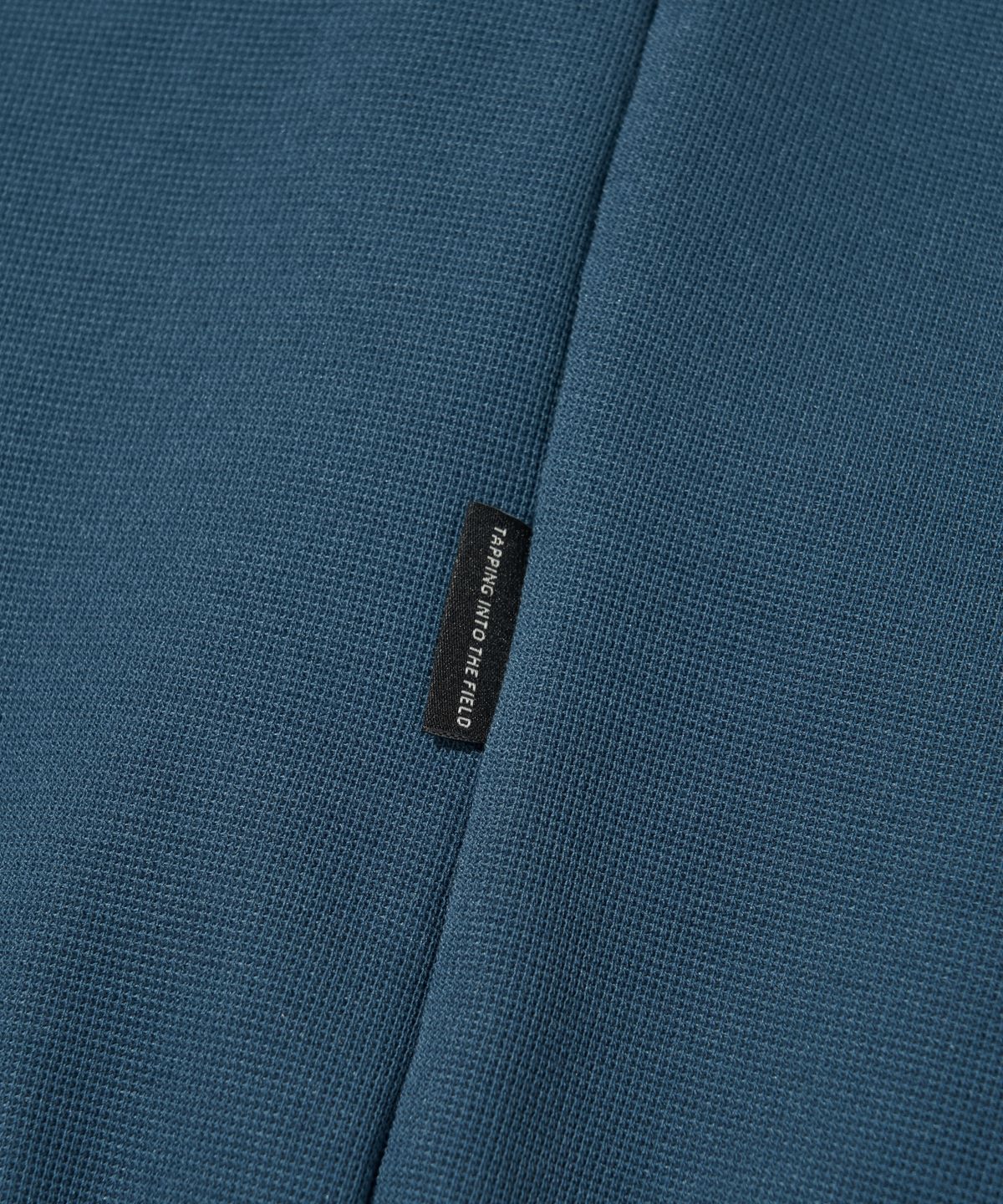 웰터 익스페리먼트(WELTER EXPERIMENT) STRETCH WAFFLE PULLOVER_BLUE_WOL089