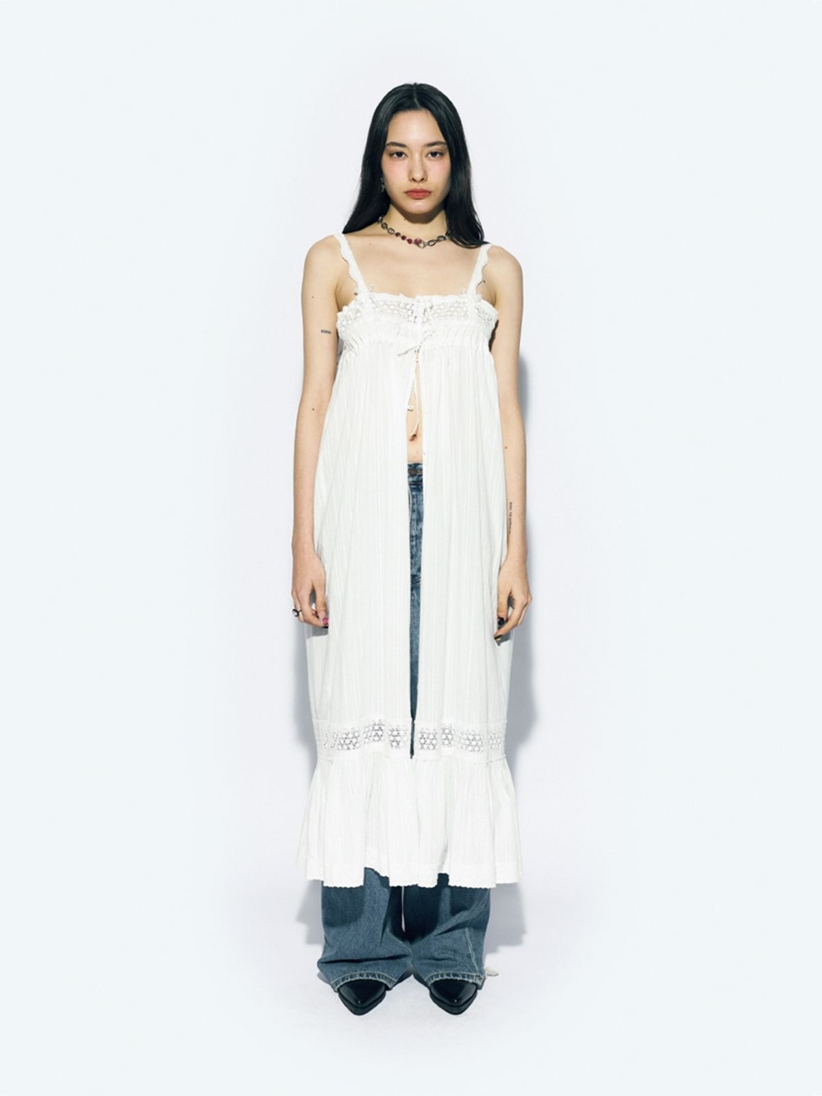에즈이프 캘리(ASIF CALIE) LACE TRIM MAXI DRESS WHITE