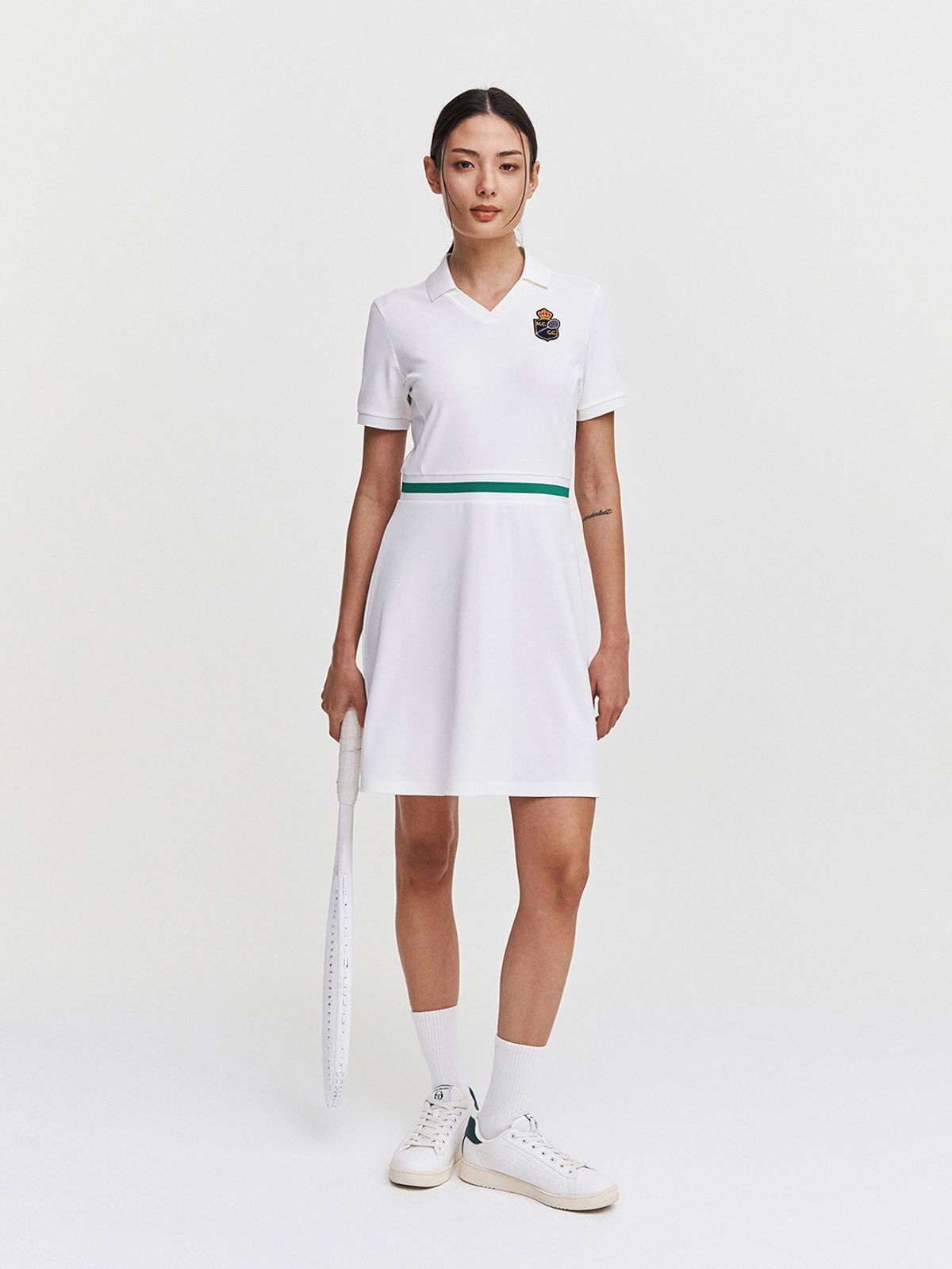 세르지오 타키니(SERGIO TACCHINI) MC 랠리 반팔 드레스 (White)