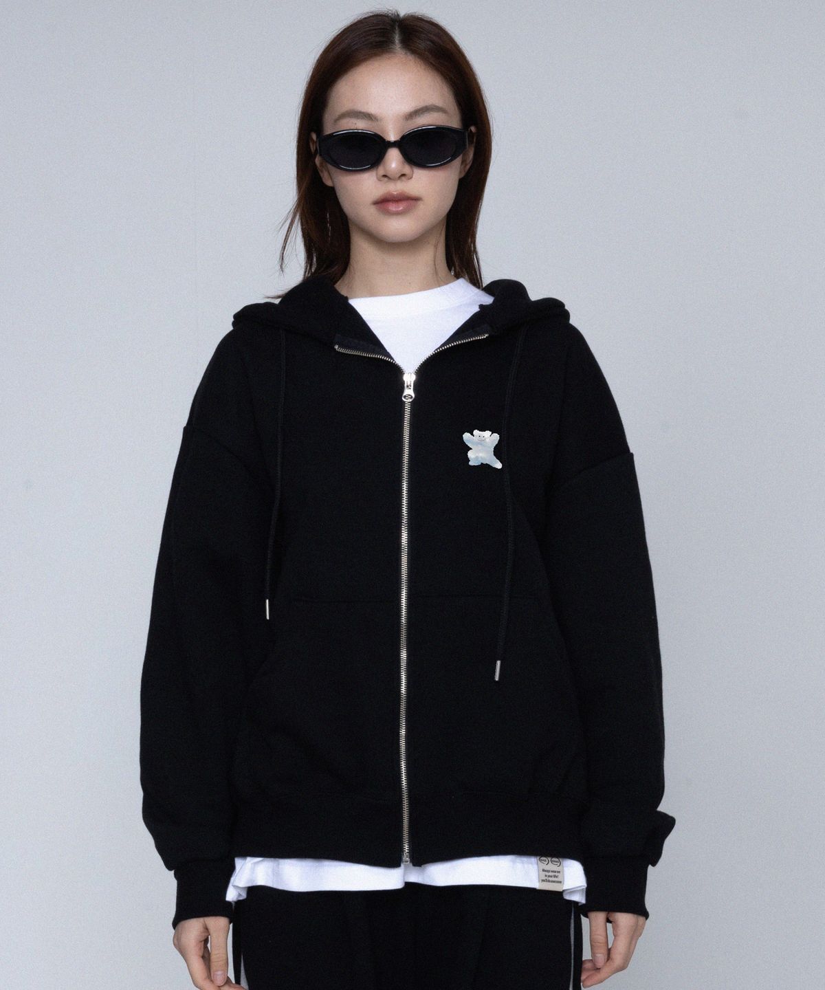 그레이버(GRAVER) [UNISEX]스몰 구름베어 스마일 후드집업_블랙