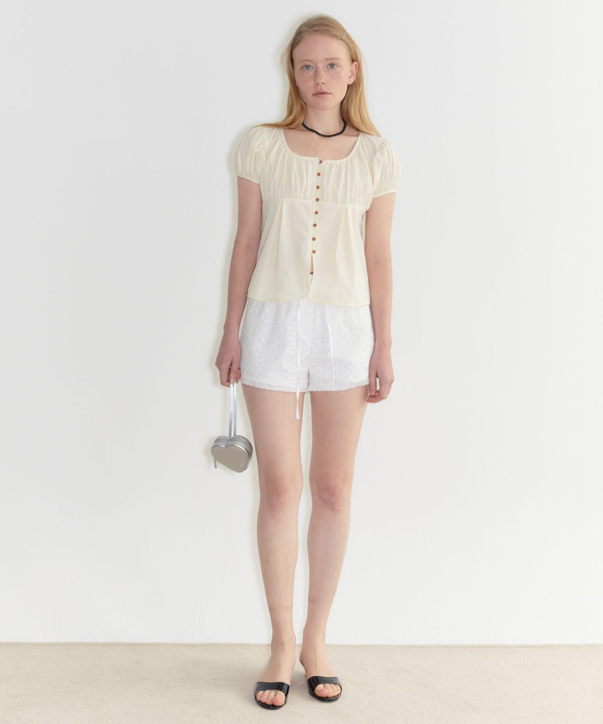 시눈(SINOON) Shirring Puff Blouse (Butter)