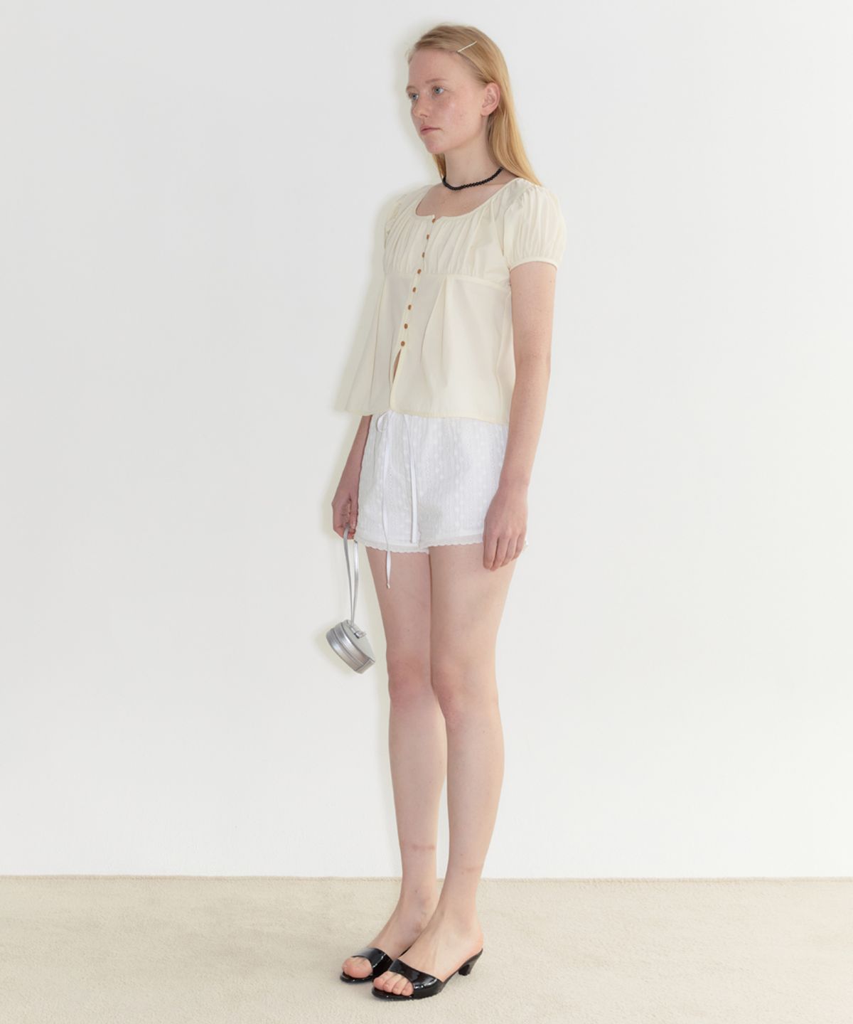 시눈(SINOON) Shirring Puff Blouse (Butter)